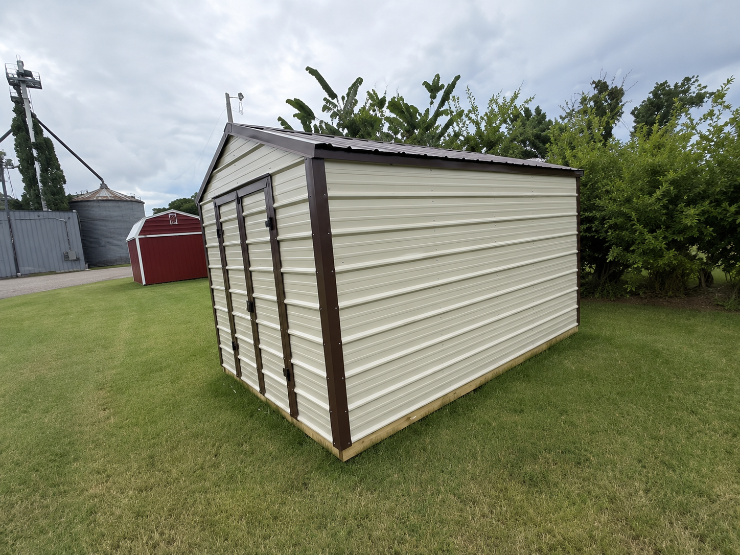 8x12-UtilityBuilding-Side2.png