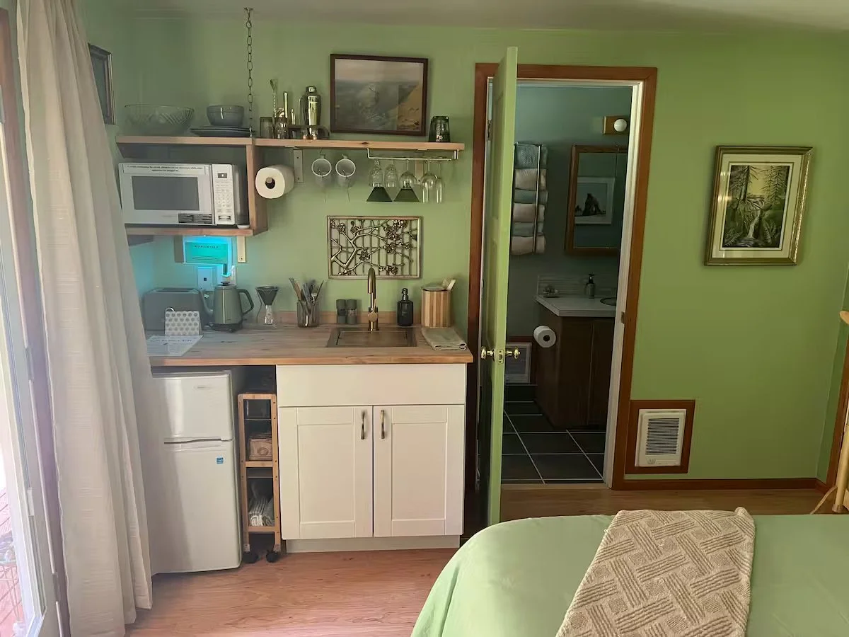 Fully stocked kitchenette. 