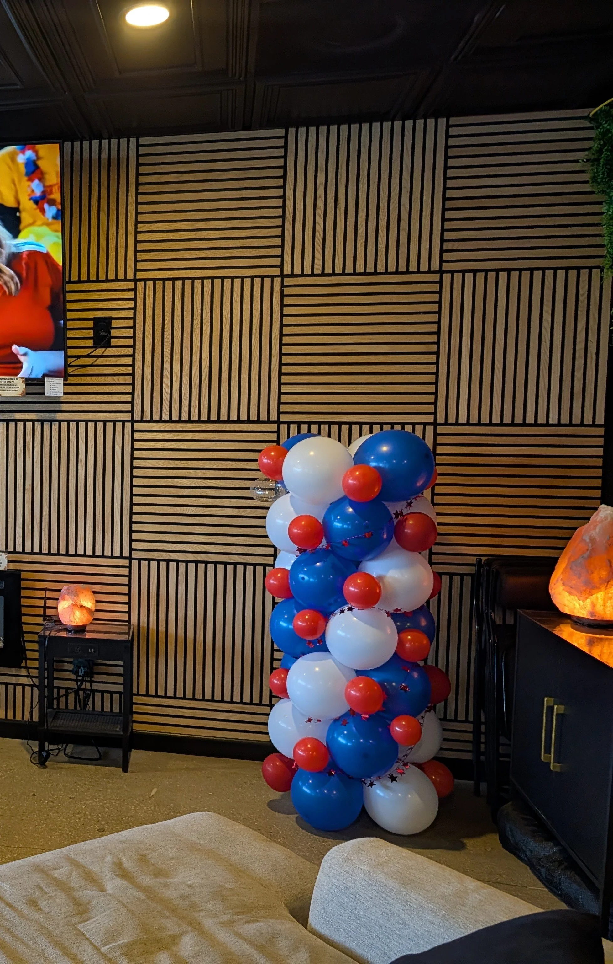Balloon Columns
