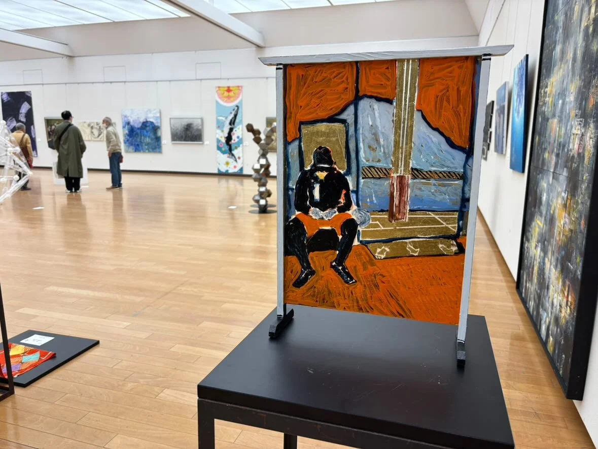 (as seen in the Kyoto Museum of Modern Art

Scrollin' on the L  (a 2 Faced painting)
Acrylic with Imitation Gold Leaf on Plexiglass with Plexiglass Mirror in Artist Built Frame
24" x 18" x 5"
2025
