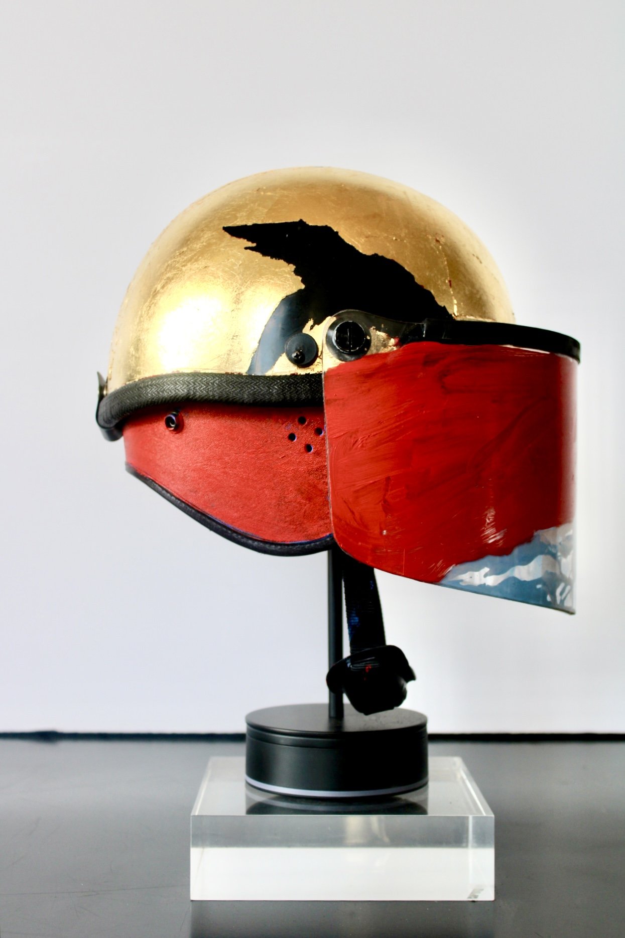 " Crows" [side view]

Acrylic and Imitation Gold Leaf on Police Riot Helmet
18" x 12" x 10.5"
2024