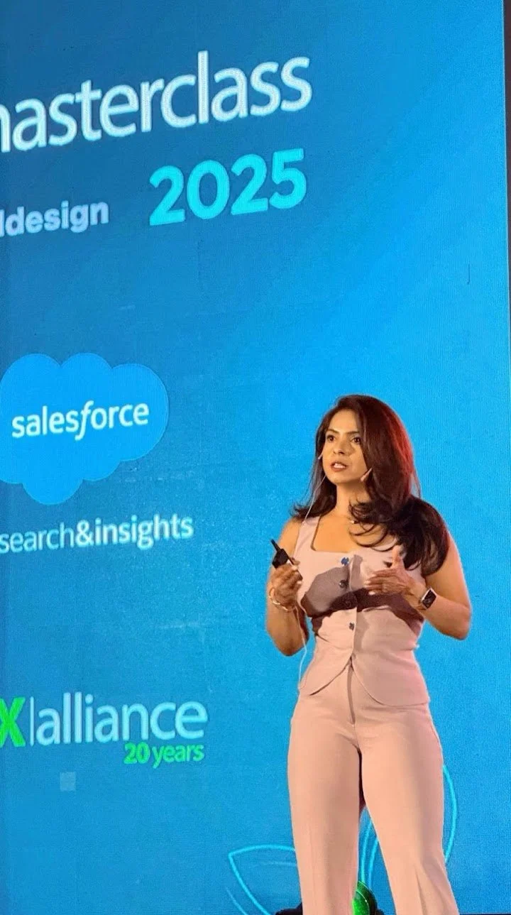 Niketa Jhaveri presenting on AI, UX, and Search & Insights during UX Masterclass 2025.