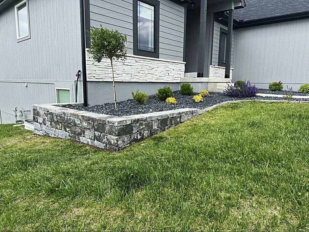 BLOCK PLANTER