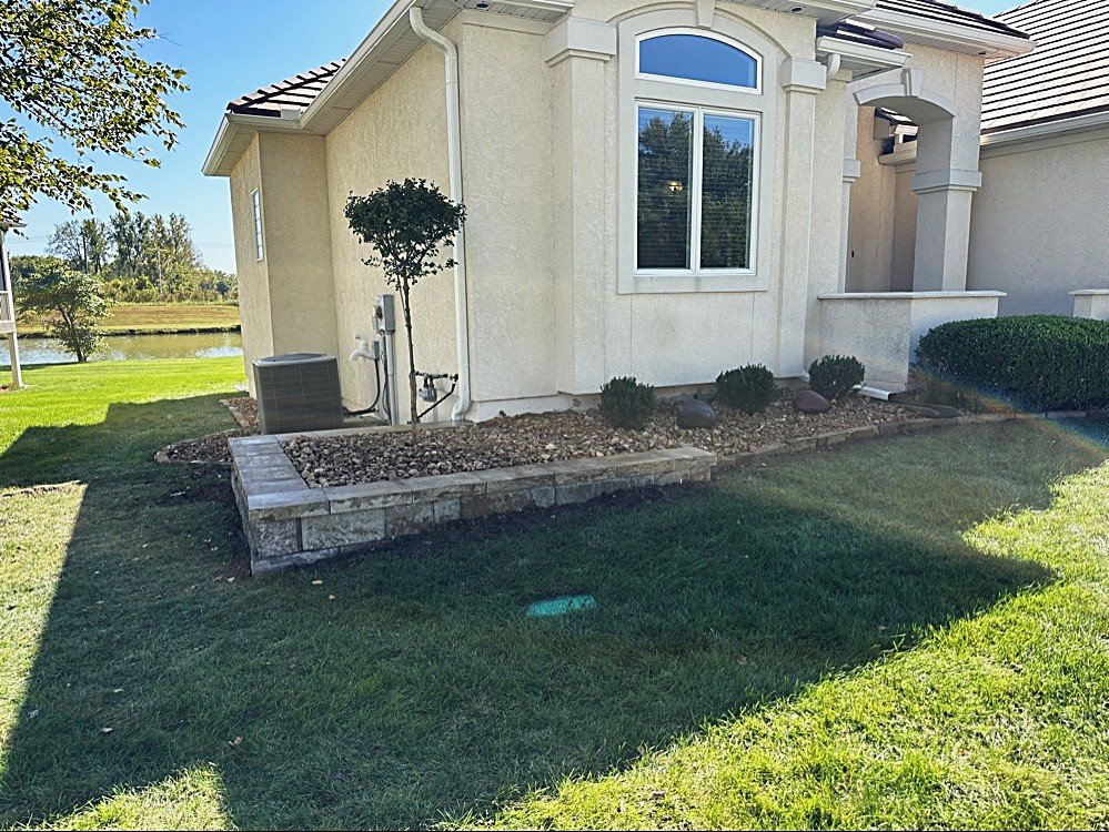 RAISED STONE BED
