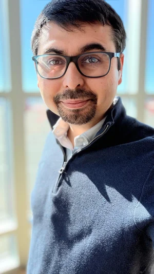 Moisés Flores