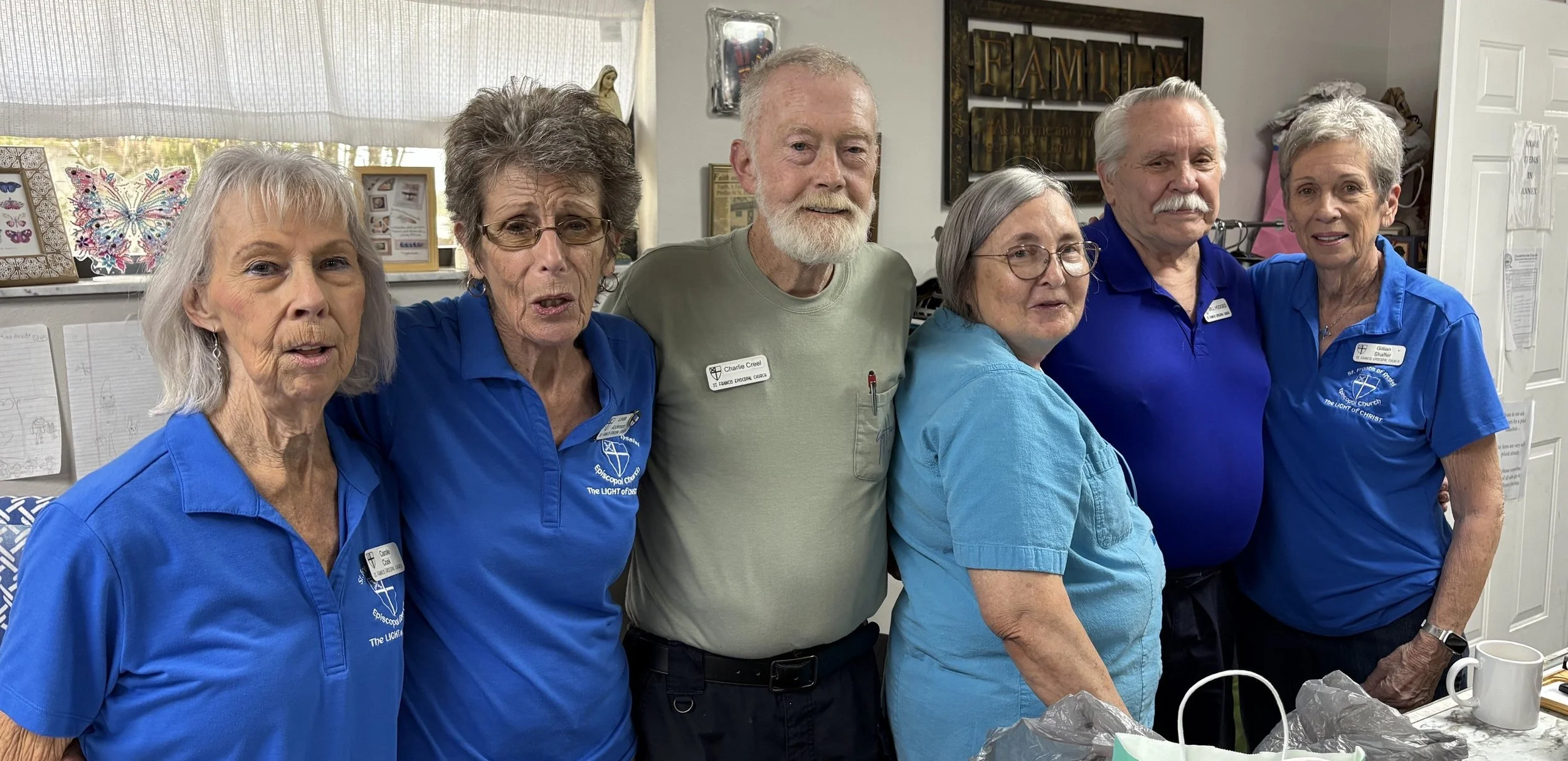 thrift store volunteers2.jpeg