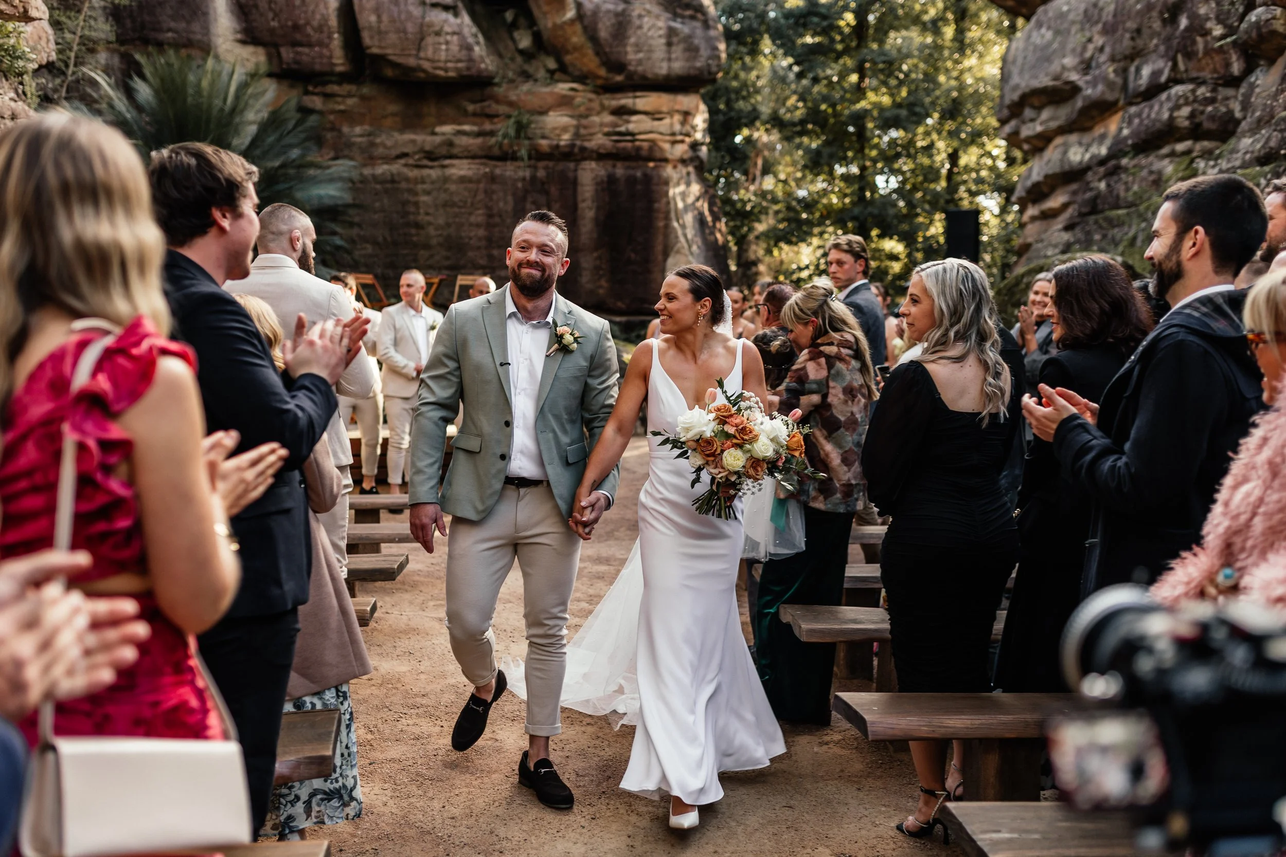 Kangaroo Valley Bush Retreat Wedding Flowers. Kangaroo Valley Bush Retreat Ceremony Flowers. Southern Highlands Wedding Florist. Moss Vale Wedding Florist. Exeter Wedding Florist. Robertson Wedding Florist. Sydney Wedding Florist. Berrima Wedding Flo