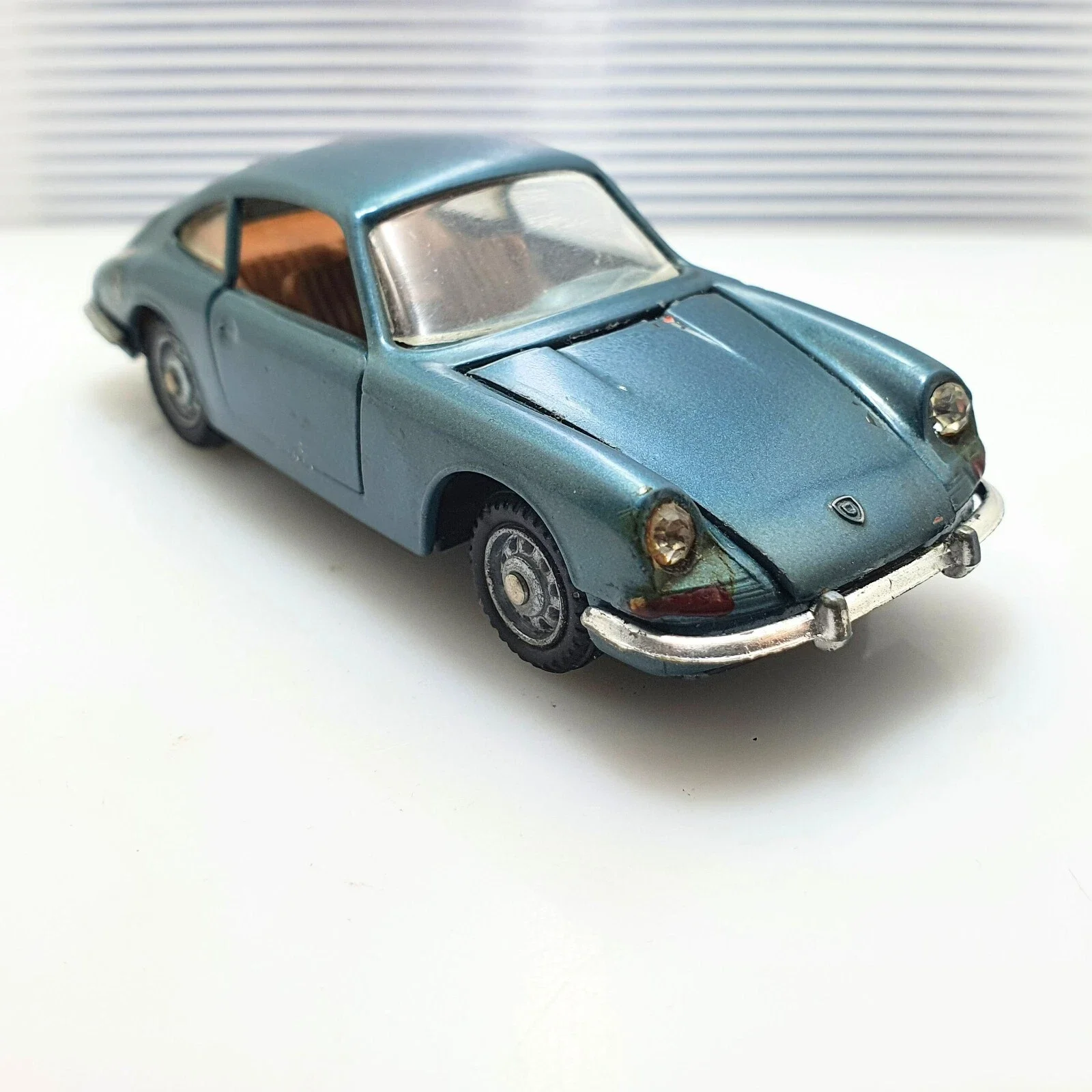 Modellino Porsche 912 Mebetoys 1/43