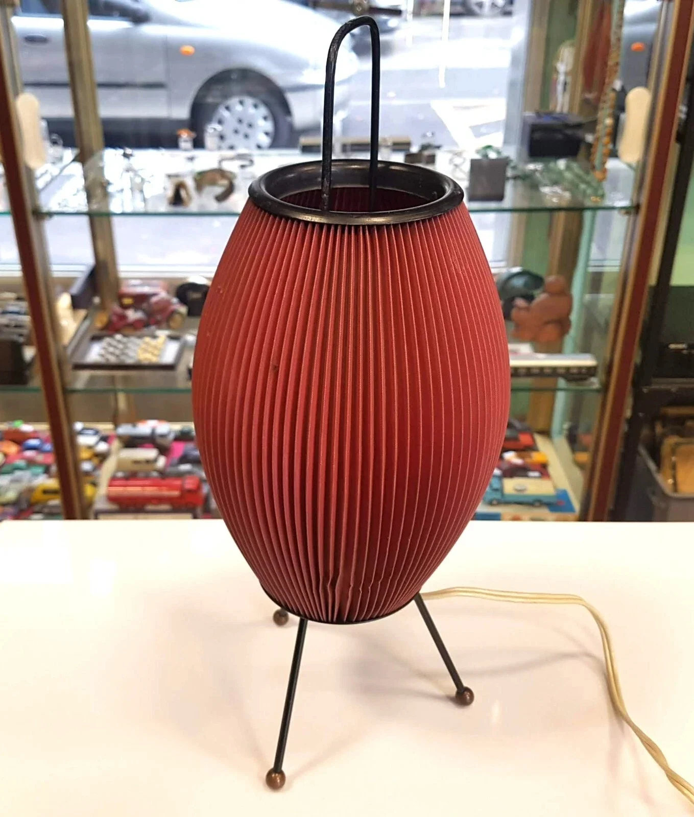 Lampada da tavolo tripode anni 50/60