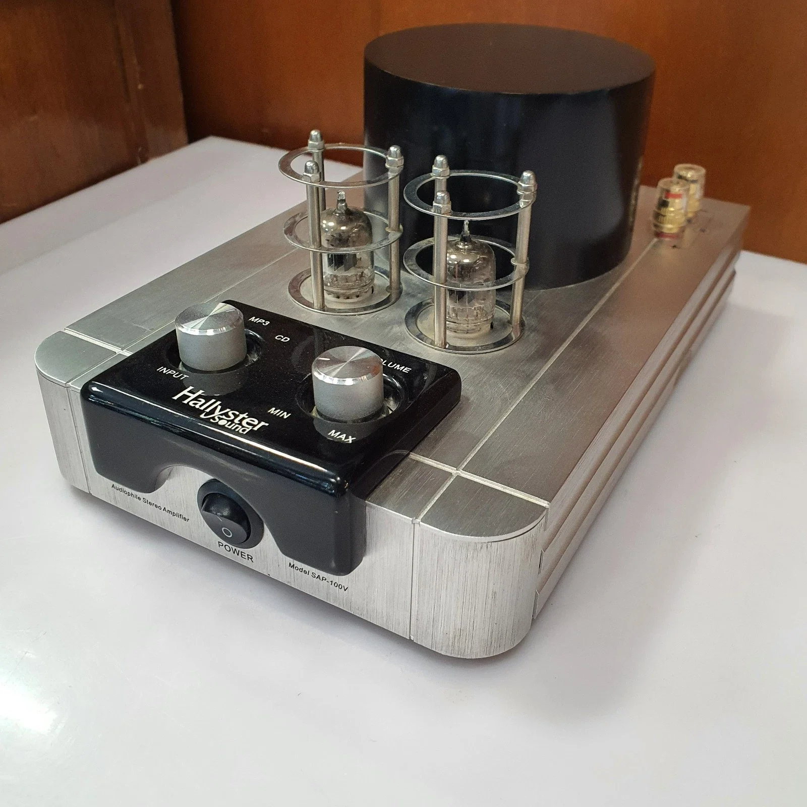 Amplificatore valvolare Hallyster Sound