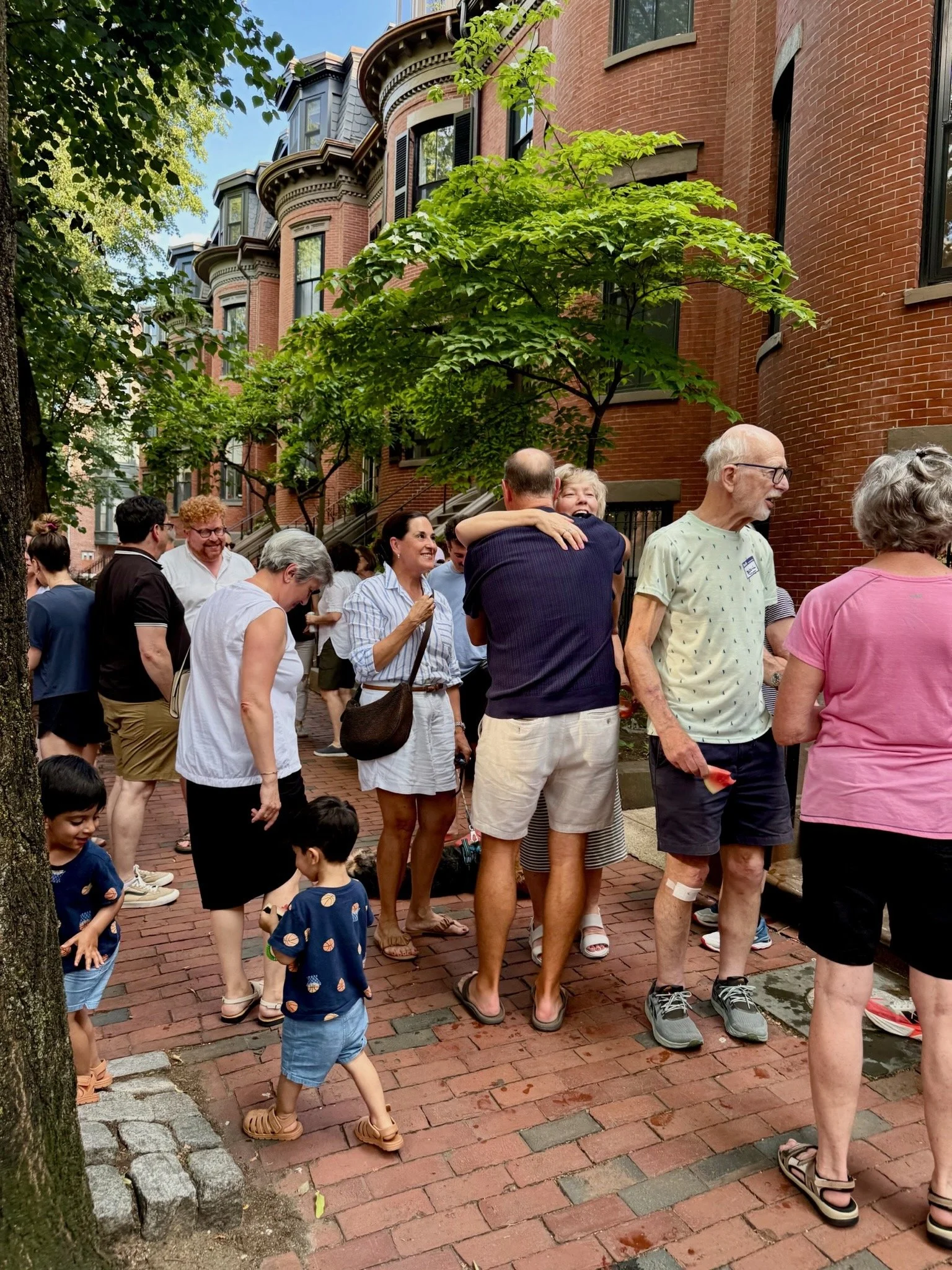 Stoop Social: Columbus Ave