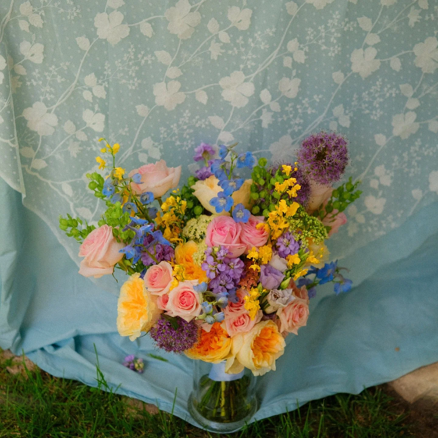 I'll tell you a little secret... I'm not even embarrassed to admit this... but I definitely shed a few happy tears when I finished this bouquet.

All bouquets are special - they are a reflection of the person that holds them, their memories, their ho