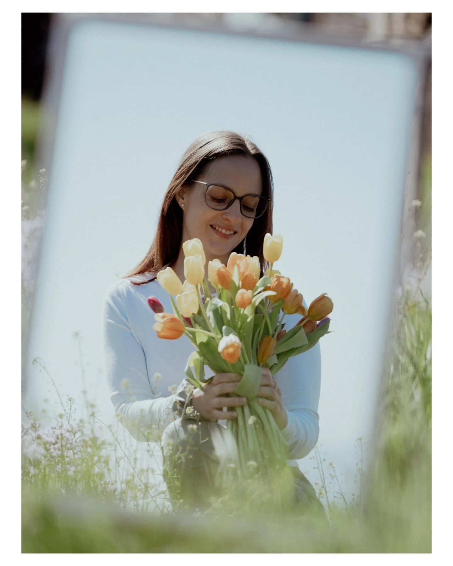 Jeder Tag ist eine neue Chance, das Leben neu zu gestalten. ✨

#photoshooting #photography #outdoorshooting #outdoor #flower #photo #nature