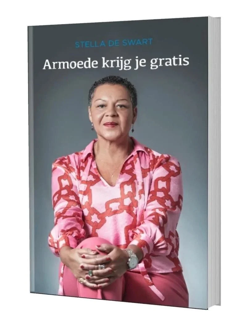 Boek Armoede krijg je gratis, Stella de Swart