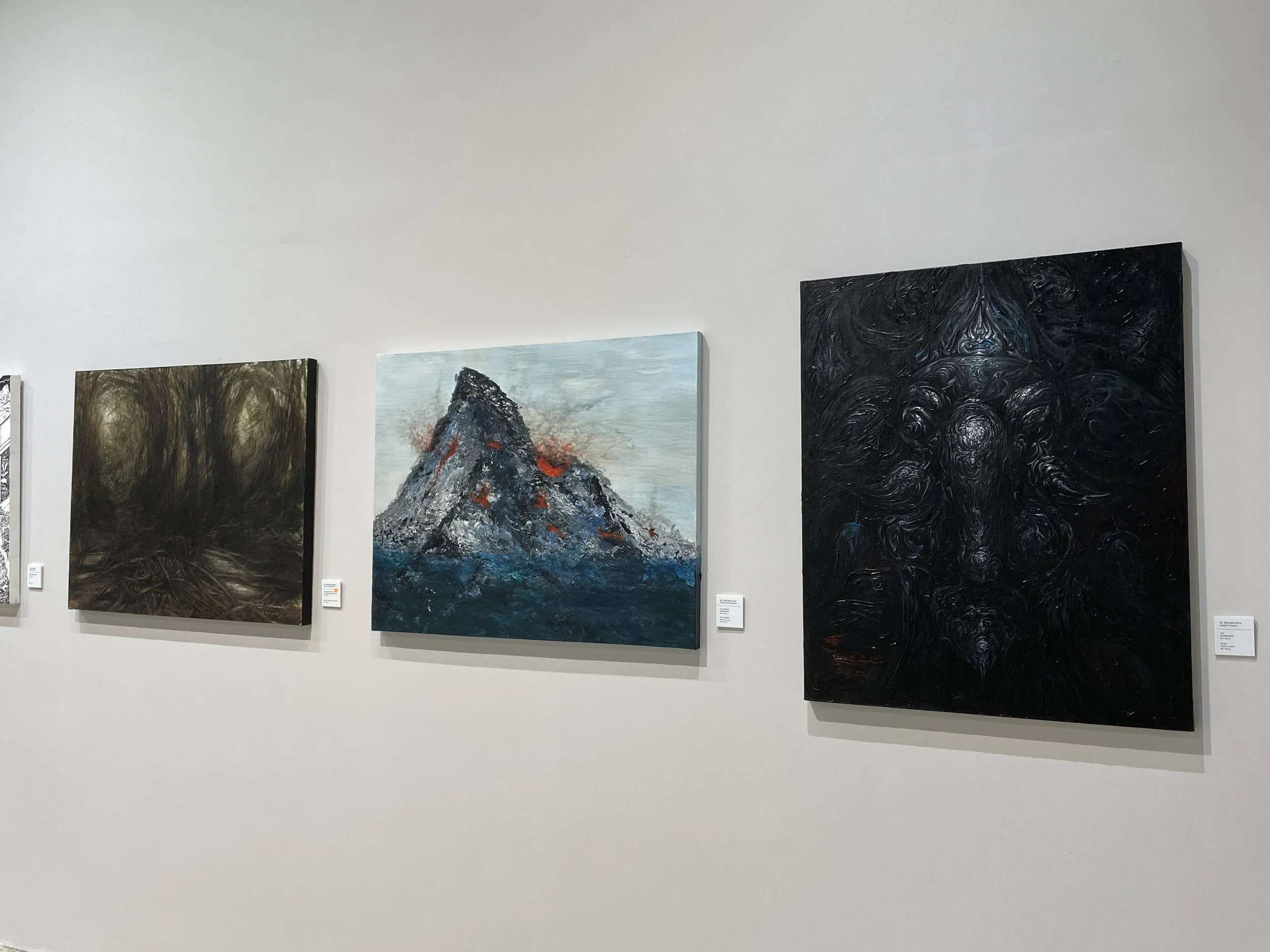 Exhibition view of “CHIANG RAI ART FOR EARTH 2025,” 2025 · ภาพบรรยากาศนิทรรศการ “เชียงราย อาร์ต ฟอร์ เอิร์ธ 2025”