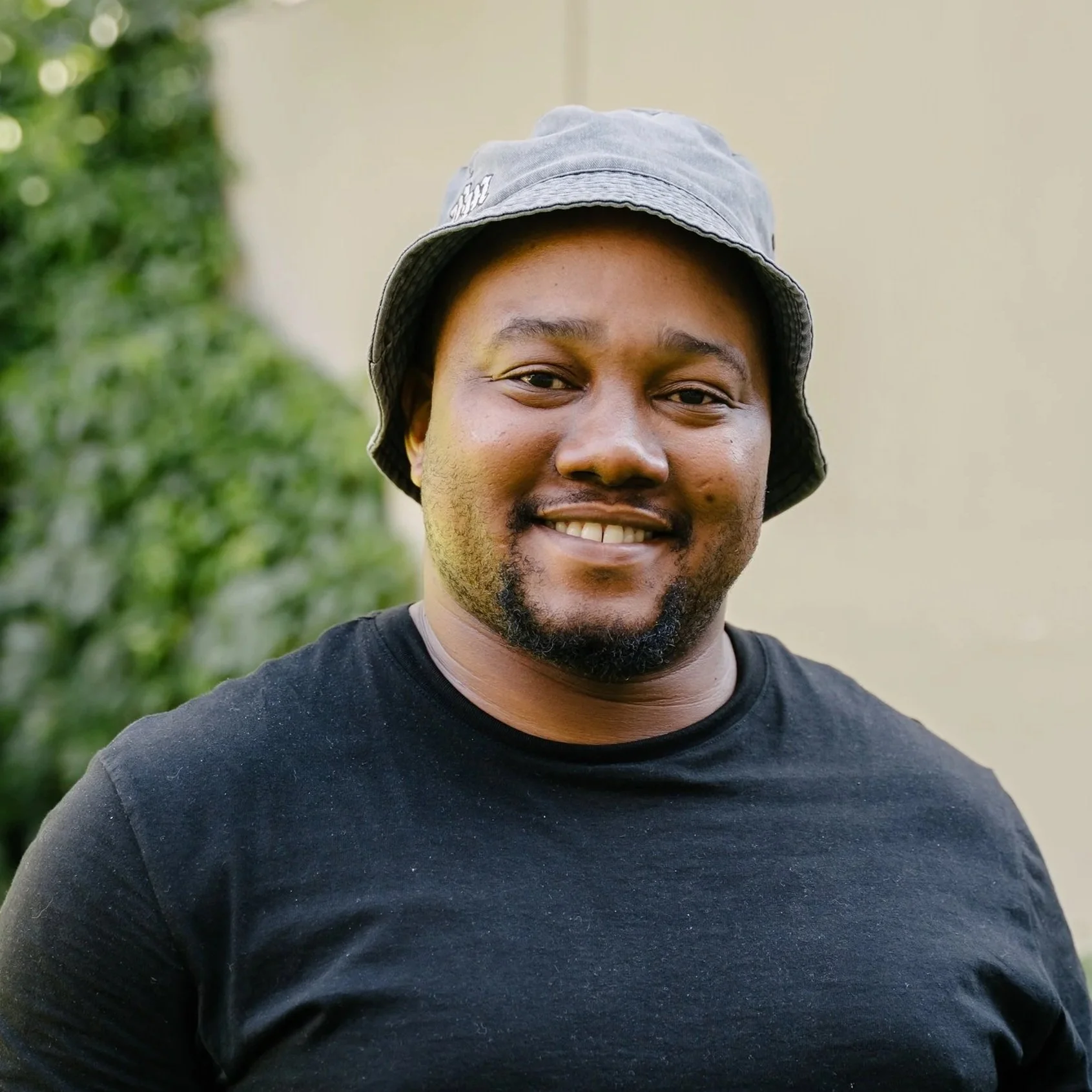 Nkcubeko Lindokuhle Ngewana, Building and Operations Support