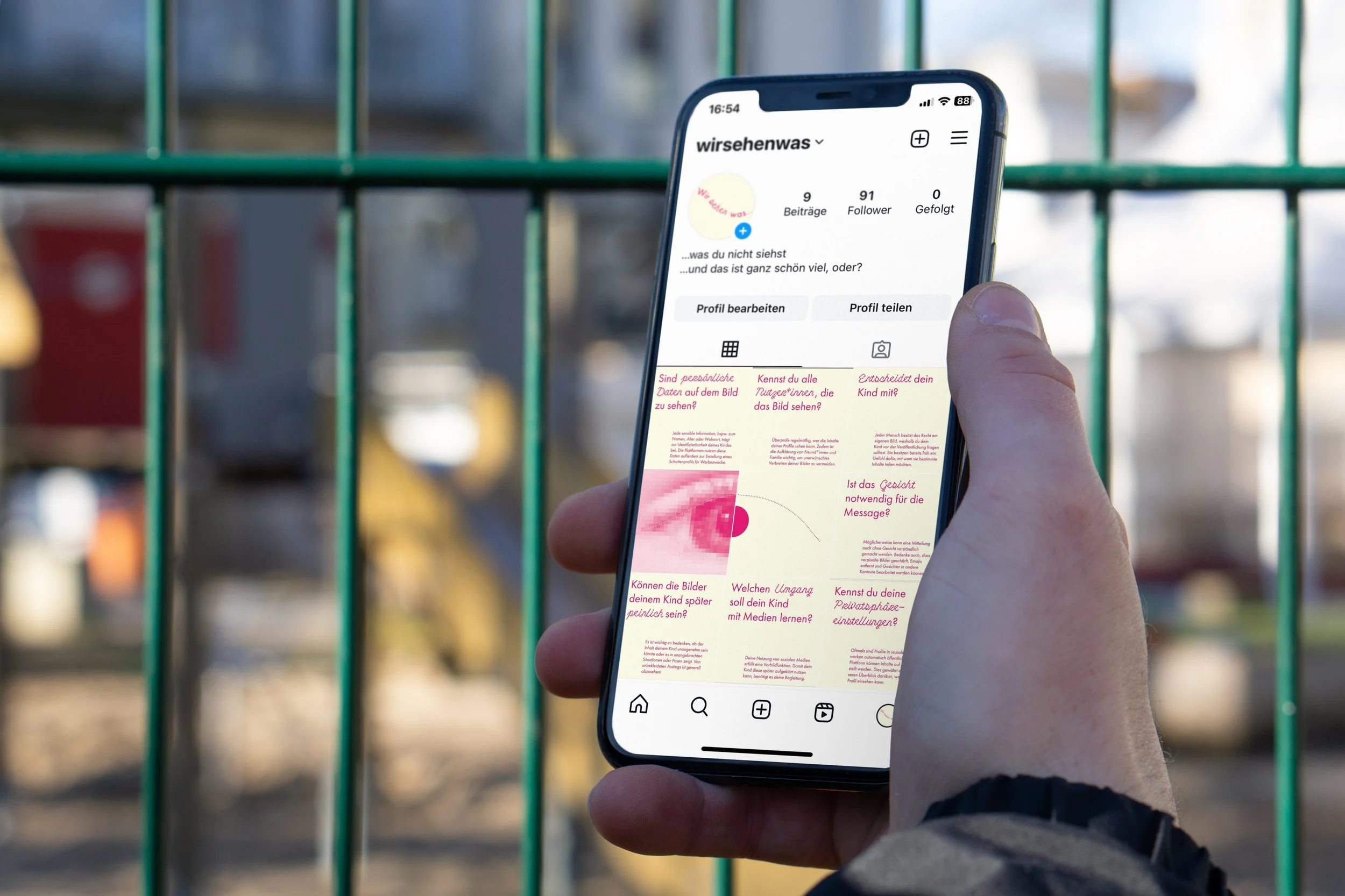 Instagramseite vom Projekt zum Thema "Sharenting" von Lucienne Martin