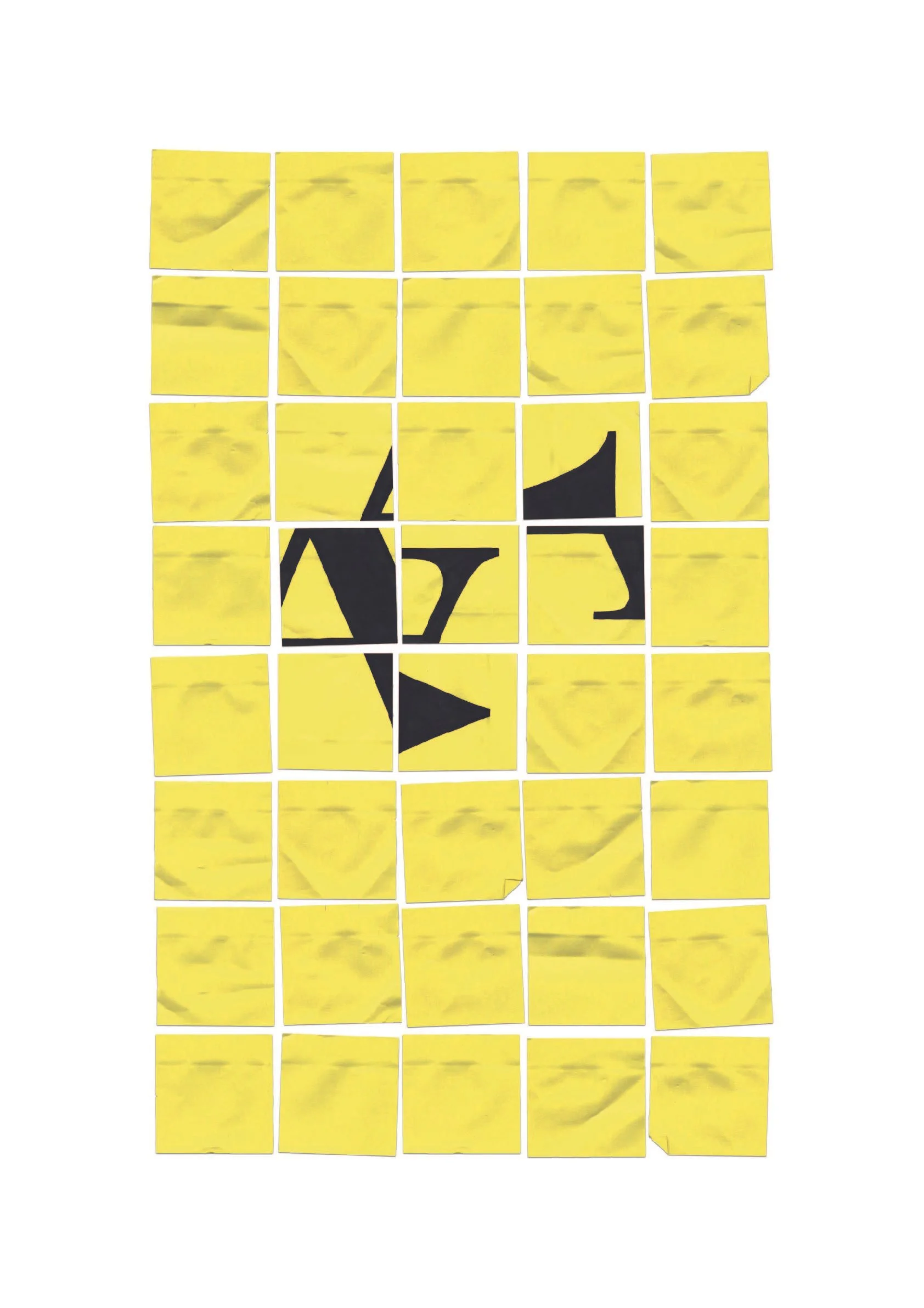 Plakat über die Schriftart Times New Roman. Ein Buchstabe wurde auf mehrere Notizzettel geschrieben und neu angeordnet.