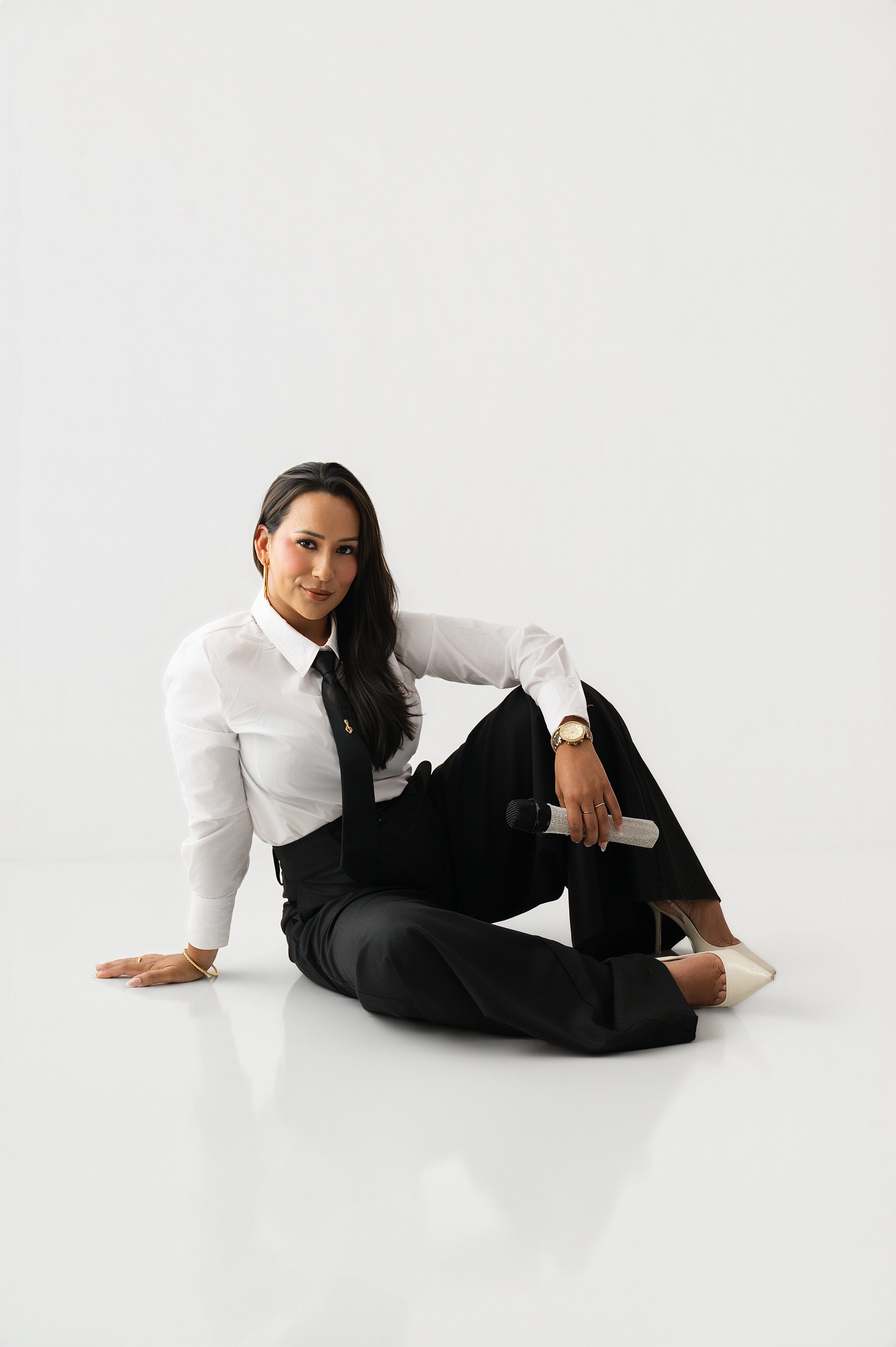 Aixa Vega, founder of Soule Society, luxury live entertainment company specializing in weddings, corporate events, and private celebrations.