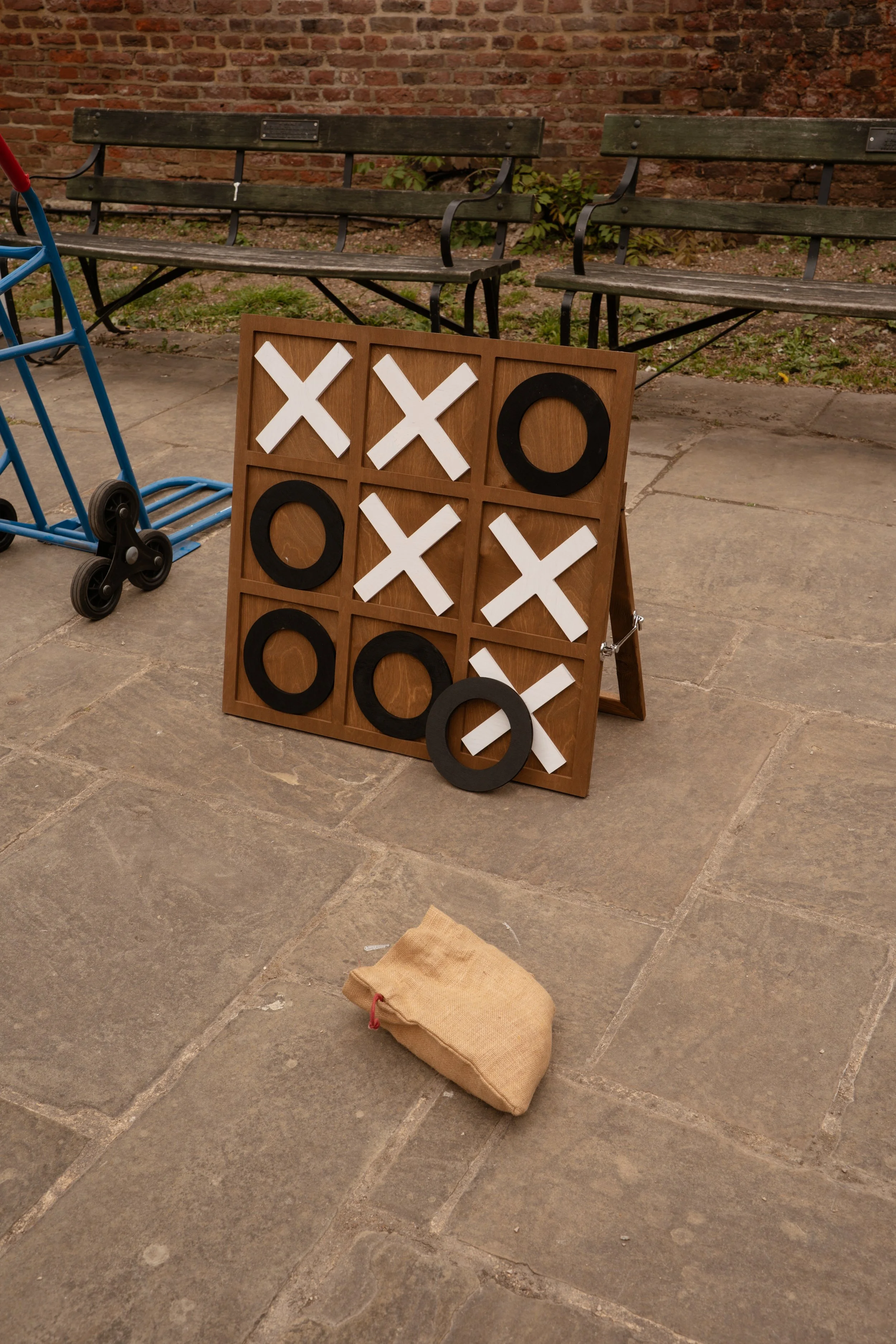 Premium outdoor games collection by Social Set, including mini golf, Giant Jenga, Giant Connect Four, Cornhole, Ring Toss, Dominoes and Noughts & Crosses for event hire.