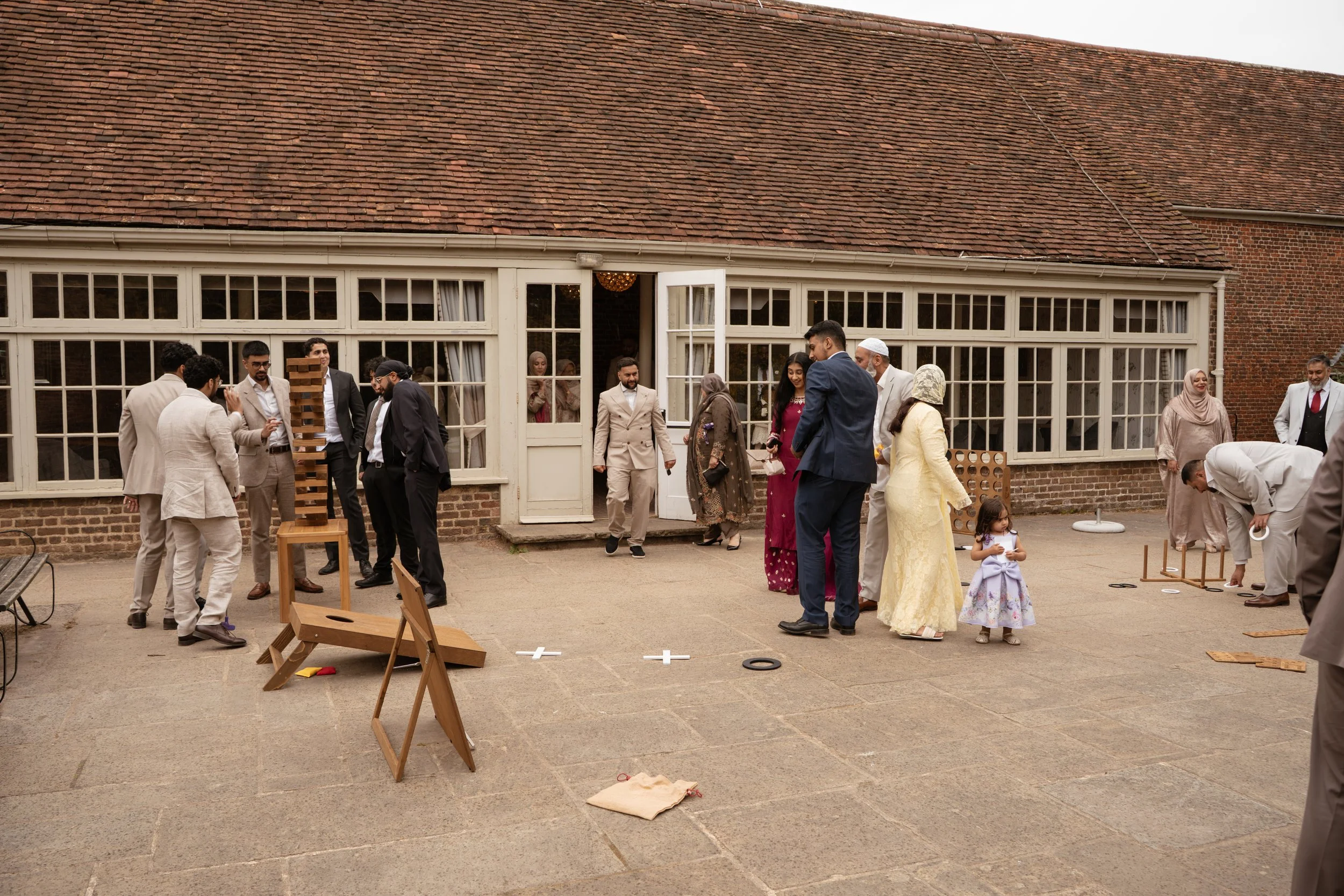 Giant outdoor games and mini golf including Giant Jenga, Giant Connect Four, Cornhole, Ring Toss, Dominoes and Noughts & Crosses for hire across London and Essex.