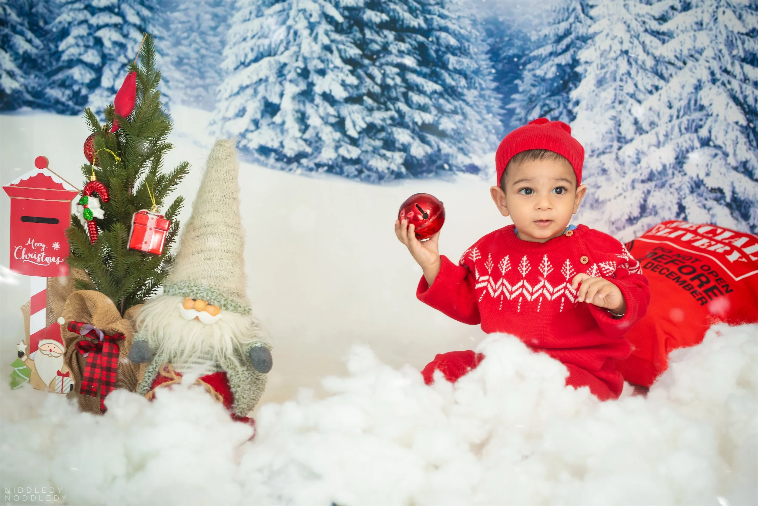 Vansh Baby Cakesmash Photoshoot ❤ NiddledyNoddledy.com ~ Bumps to Babies Photography, Kolkata - 02 .jpg