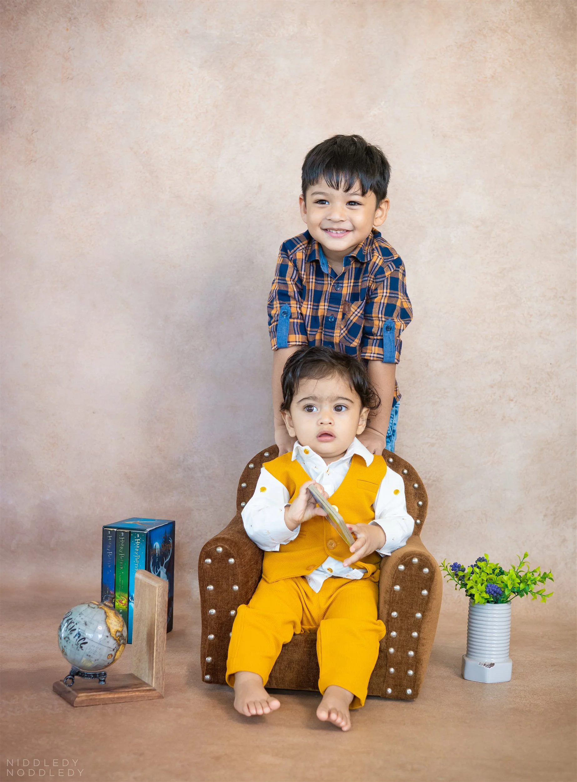 Daiwik Baby Cakesmash Photoshoot ❤ NiddledyNoddledy.com ~ Bumps to Babies Photographer, Kolkata - 14.jpg