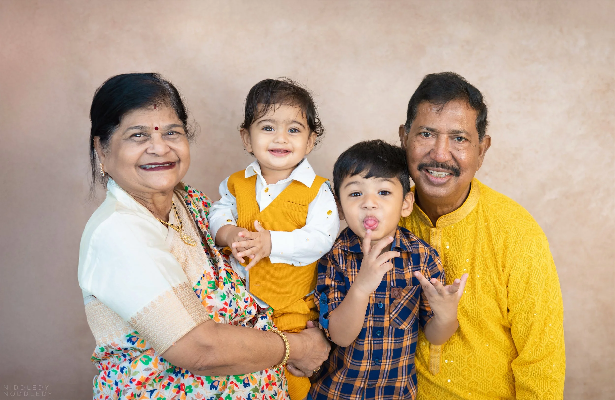 Daiwik Baby Cakesmash Photoshoot ❤ NiddledyNoddledy.com ~ Bumps to Babies Photographer, Kolkata - 15.jpg