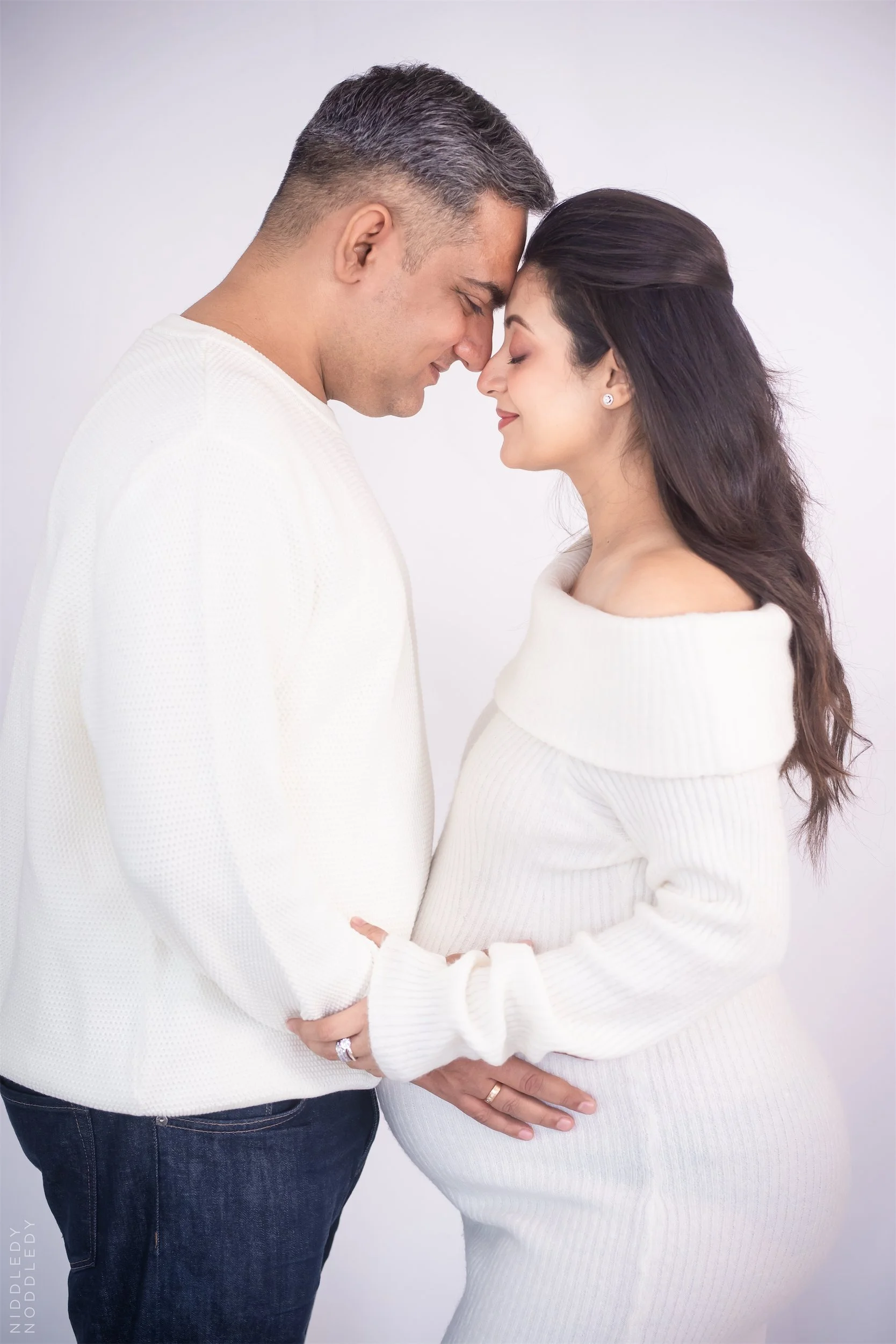 Rwittika Maternity Photoshoot ❤ NiddledyNoddledy.com ~ Bumps to Babies Photography, Kolkata - 12 .jpg