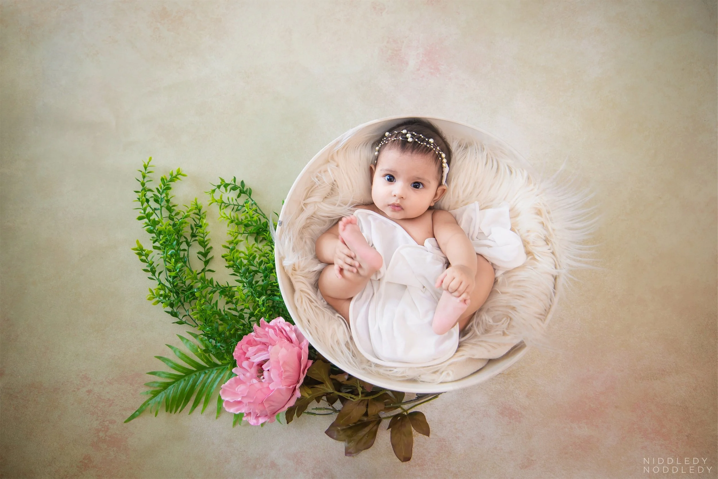 Tridha+Newborn+Photoshoot+❤+NiddledyNoddledy.com+~+Bumps+to+Babies+Photography,+Kolkata+-+06.jpg