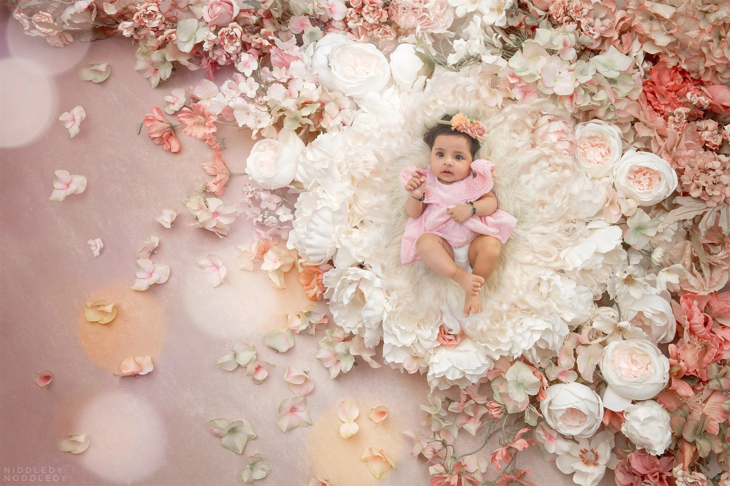 Ayushi+Newborn+Photoshoot+❤+NiddledyNoddledy.com+~+Bumps+to+Babies+Photography,+Kolkata+-+11.jpg