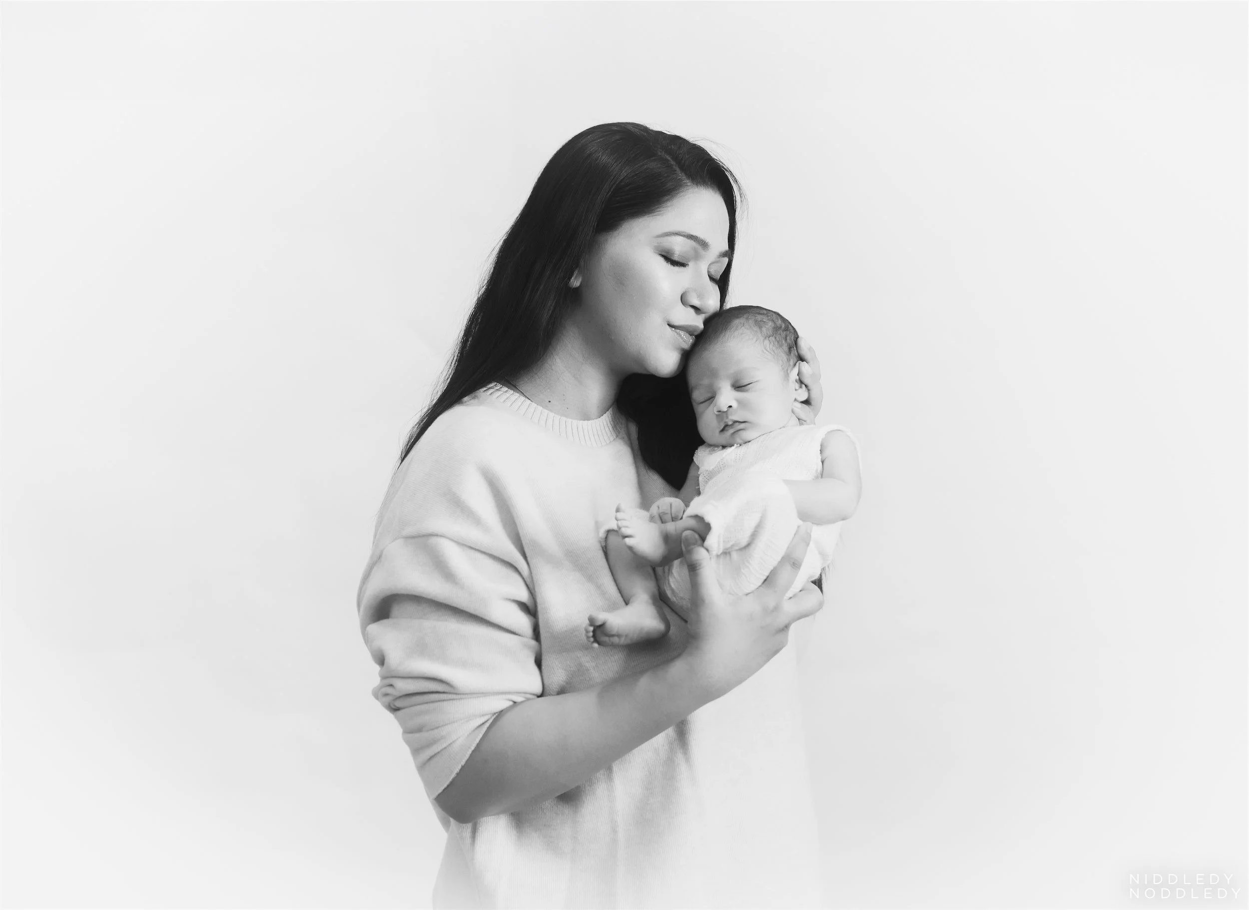 Satvik+Newborn+Baby+Photoshoot+❤+NiddledyNoddledy.com+~+Bumps+to+Babies+Photography,+Kolkata+-+14.jpg
