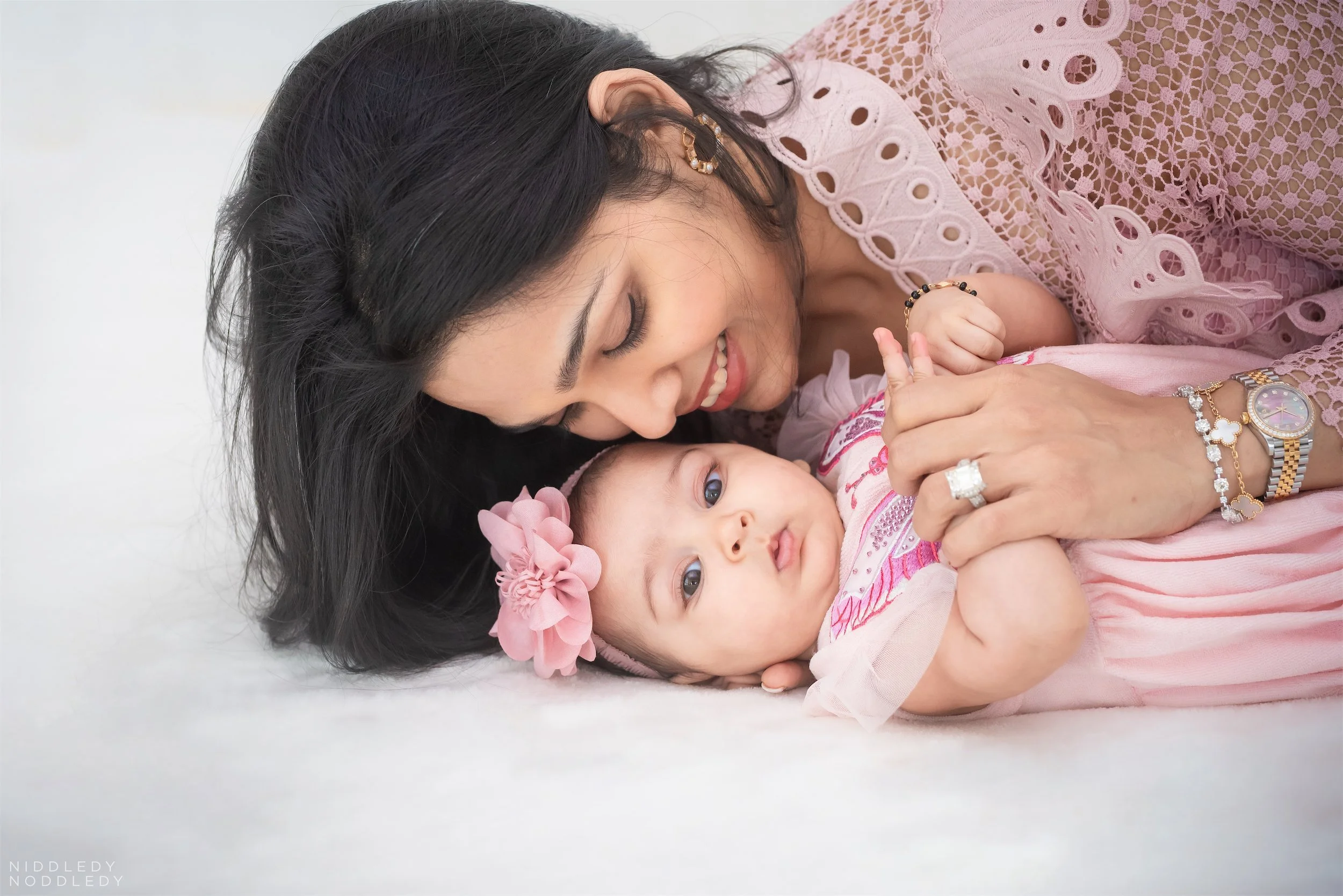 Aavyas+Newborn+Baby+Photoshoot+❤+NiddledyNoddledy.com+~+Bumps+to+Babies+Photography,+Kolkata+-+07.jpg