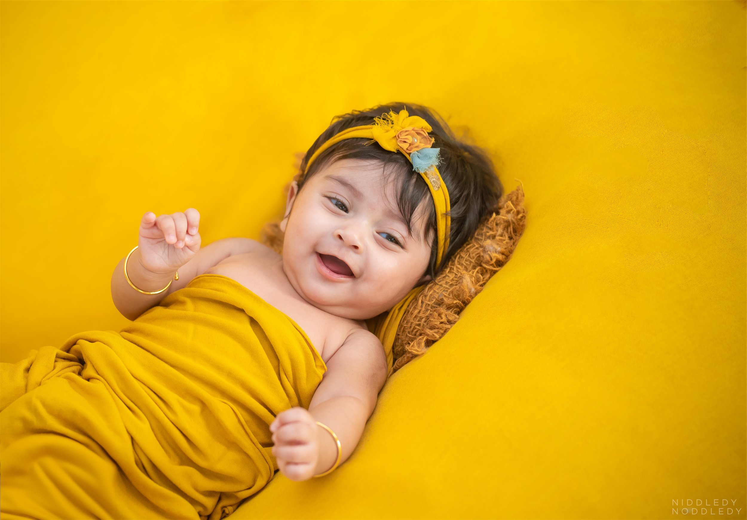 Tanishka+Newborn+Baby+Photoshoot+❤+NiddledyNoddledy.com+~+Bumps+to+Babies+Photography,+Kolkata+-+11.jpg