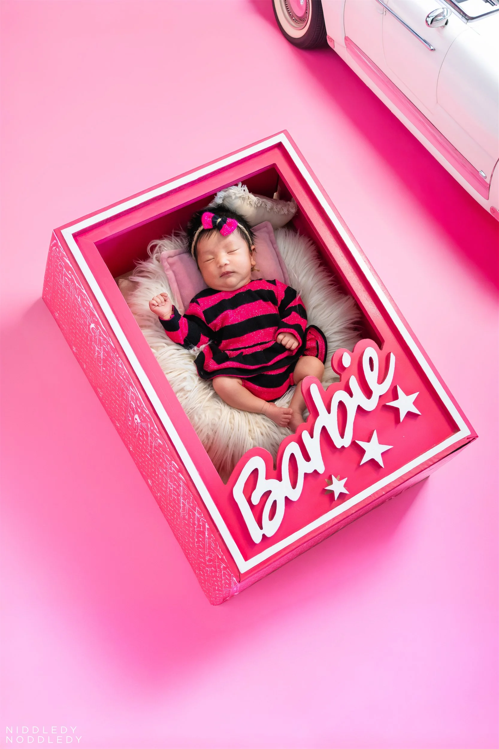 Tvesha Newborn Baby Photoshoot ❤ NiddledyNoddledy.com ~ Bumps to Babies Photographer, Kolkata - 09.jpg
