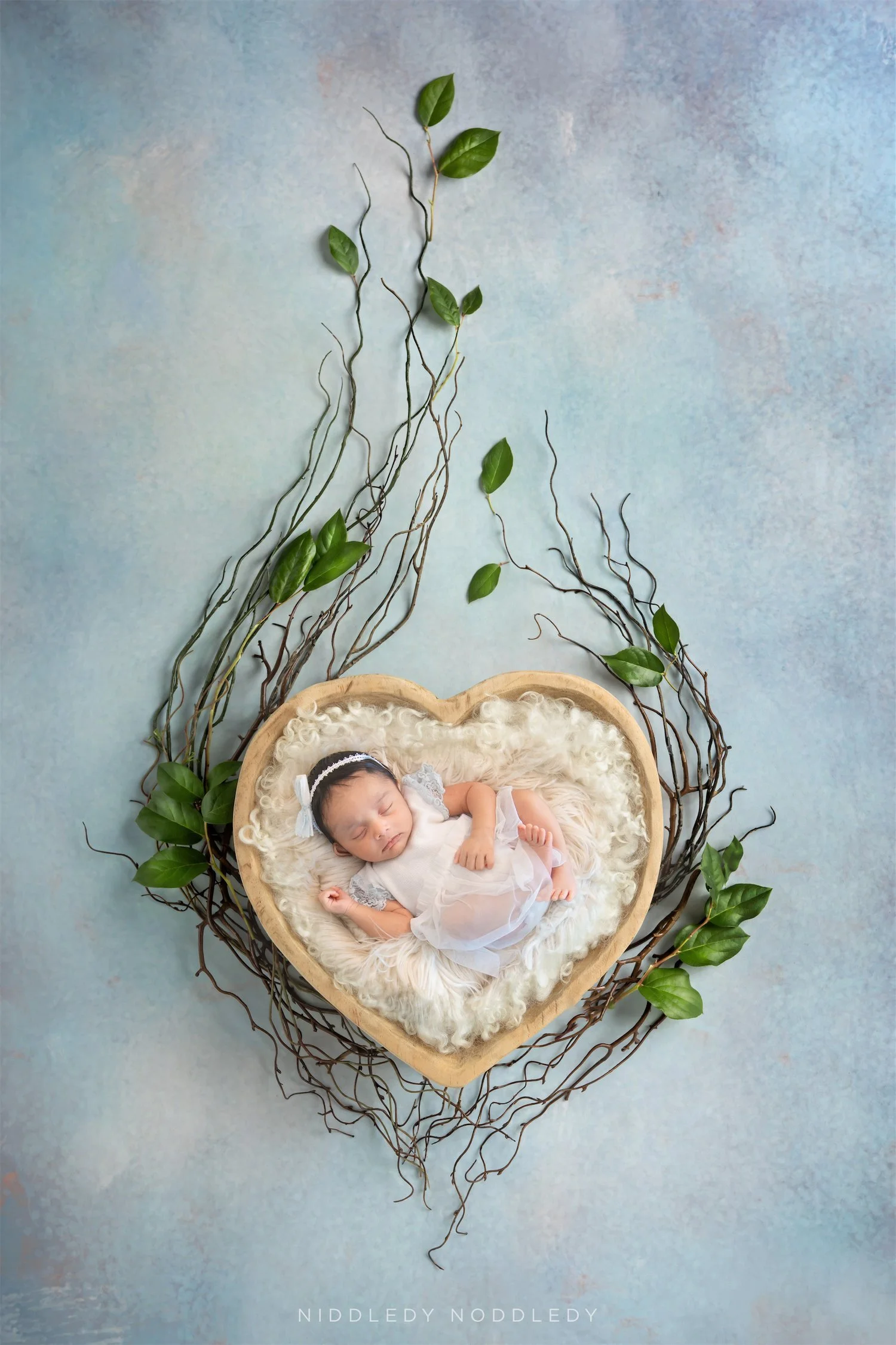 Vanya+Newborn+Baby+Photoshoot+❤+NiddledyNoddledy.com+~+Bumps+to+Babies+Photography,+Kolkata+-+02.jpg