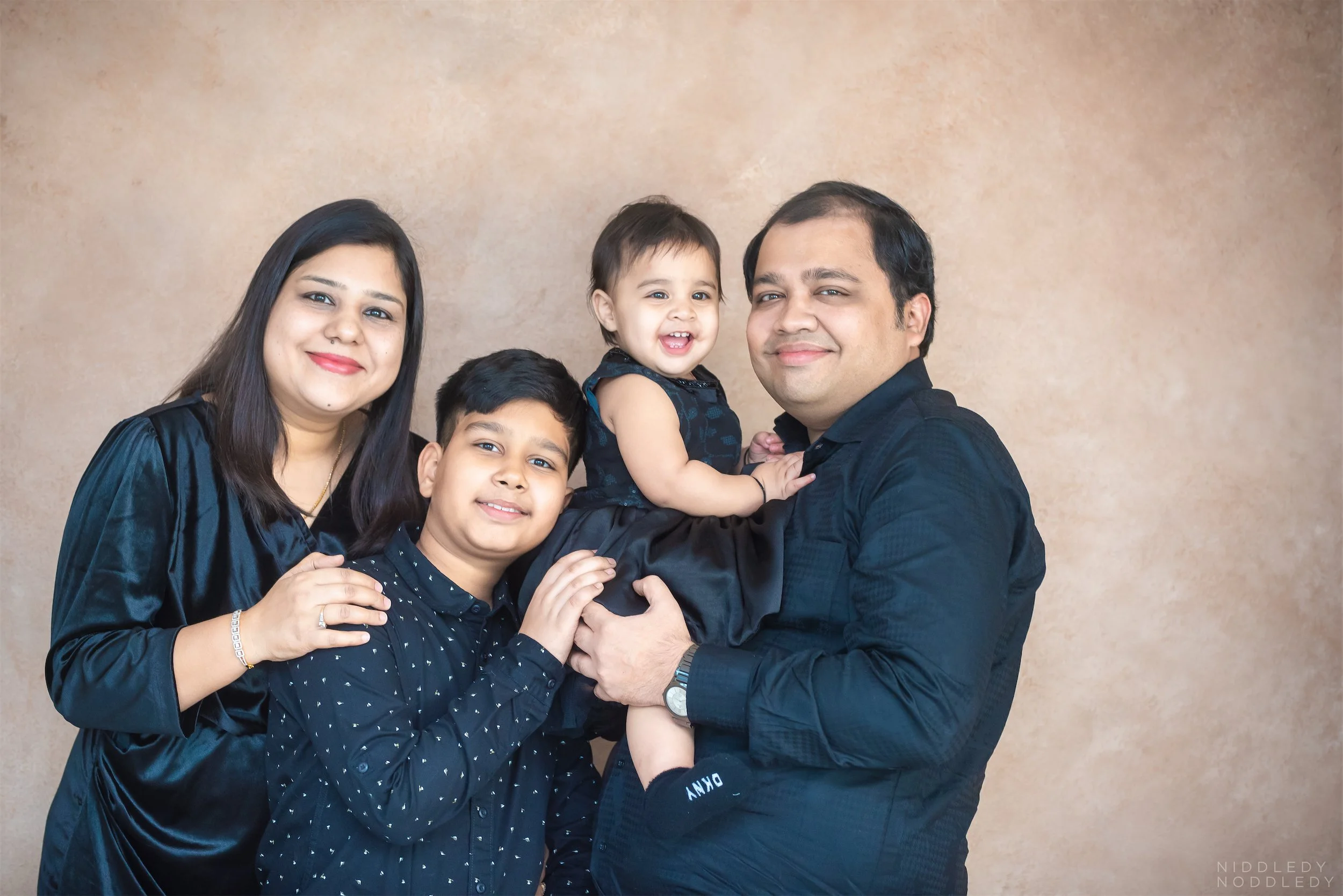 Naisha Baby Cakesmash Photoshoot ❤ NiddledyNoddledy.com ~ Bumps to Babies Photography, Kolkata - 11.jpg