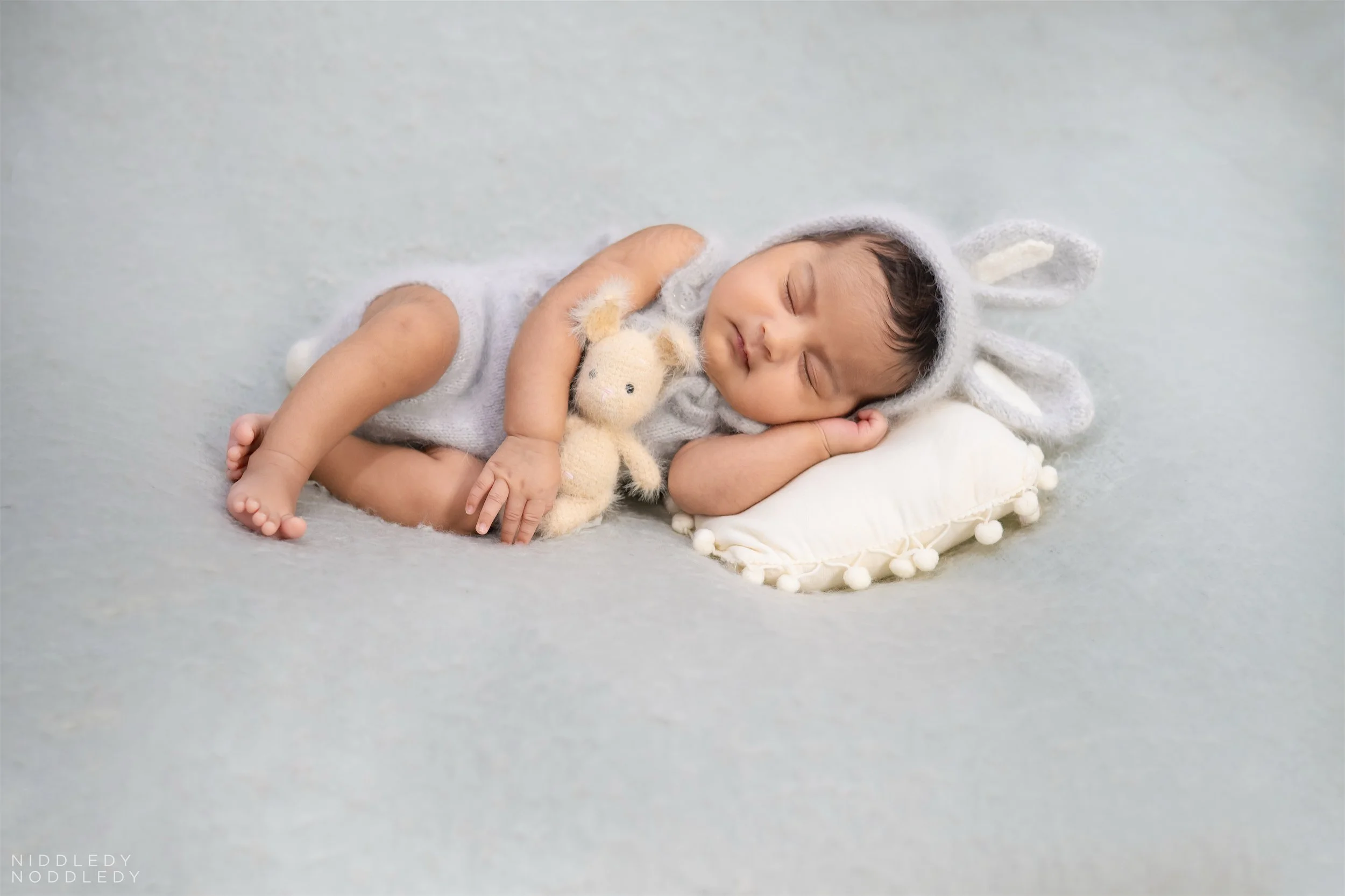 Vanya Newborn Baby Photoshoot ❤ NiddledyNoddledy.com ~ Bumps to Babies Photography, Kolkata - 09.jpg