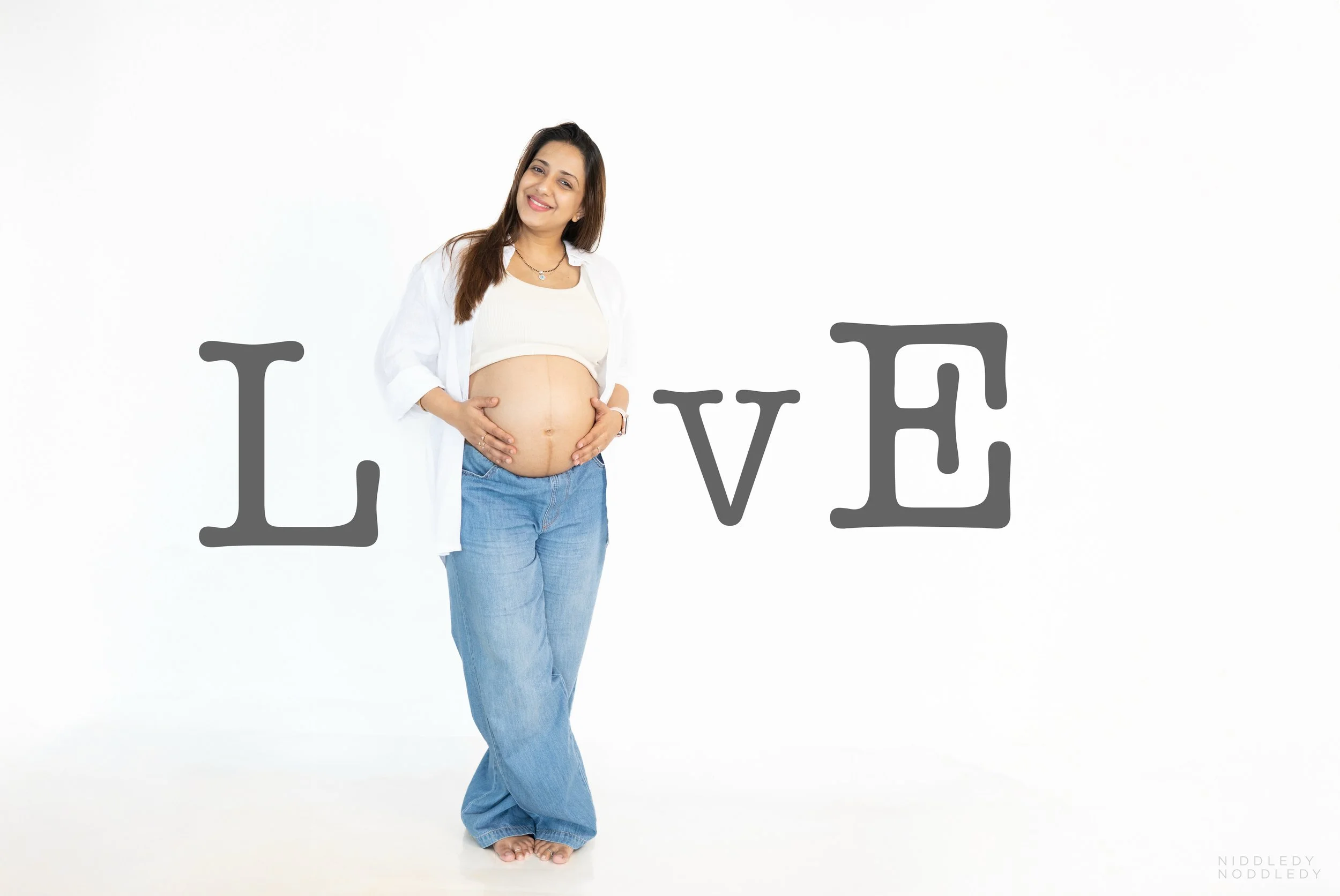 Aayushi Maternity Photoshoot ❤ NiddledyNoddledy.com ~ Bumps to Babies Photography, Kolkata - 03a.jpg