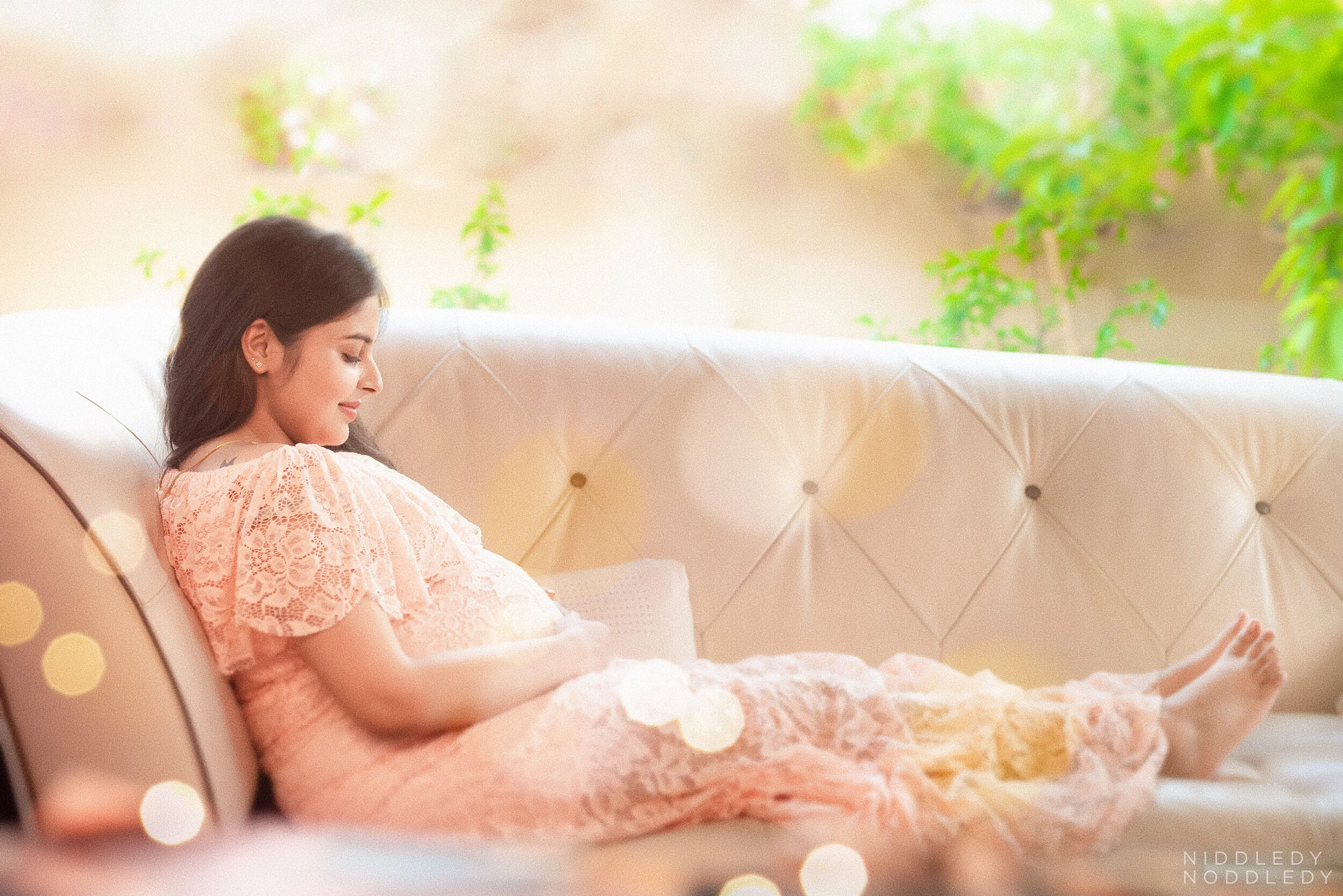 Shreya Maternity Photoshoot ❤ NiddledyNoddledy.com ~ Bumps to Babies Photography, Kolkata - 04.jpg