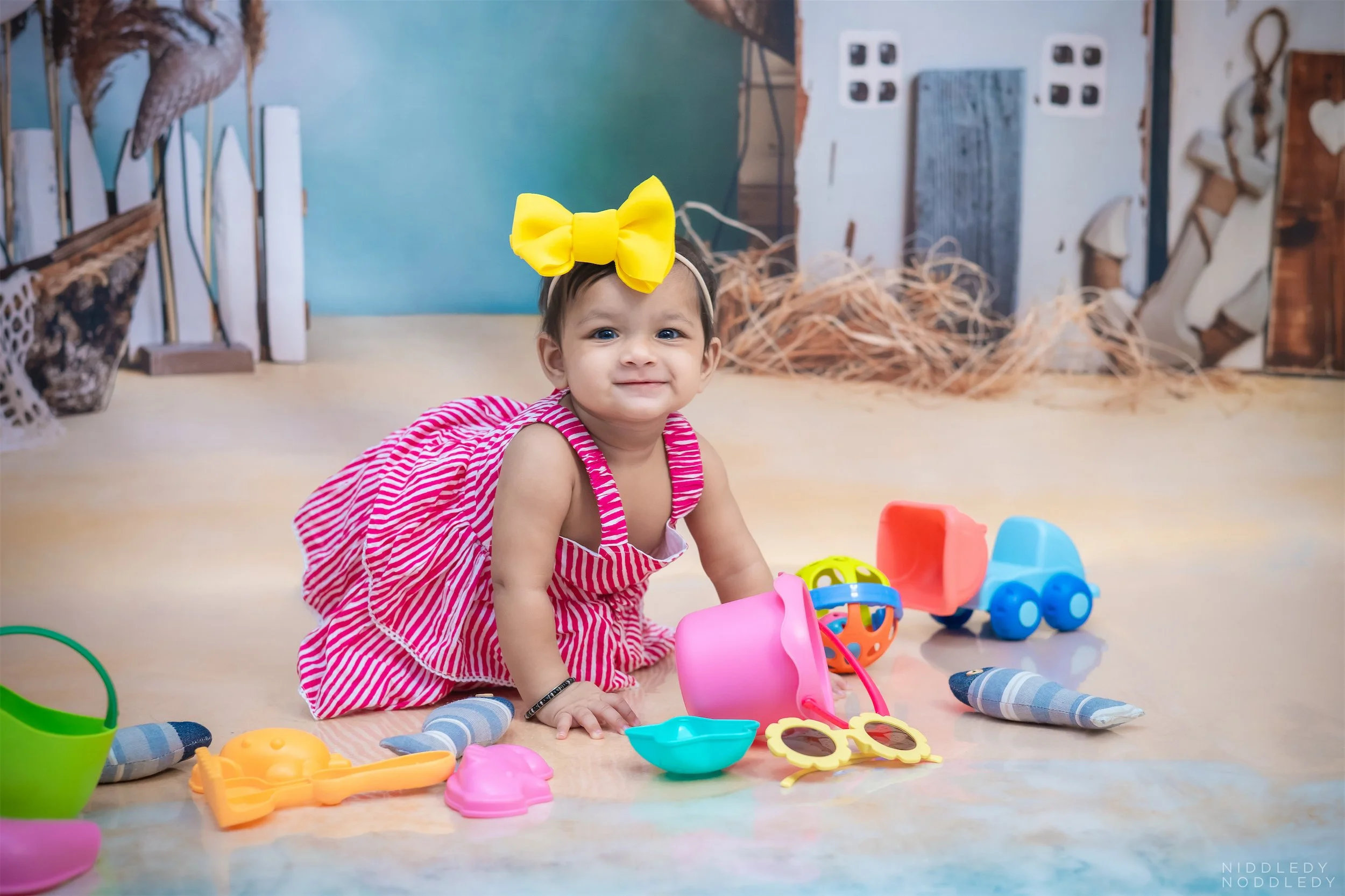 Debina Baby Cakesmash Photoshoot ❤ NiddledyNoddledy.com ~ Bumps to Babies Photography, Kolkata - 09.jpg