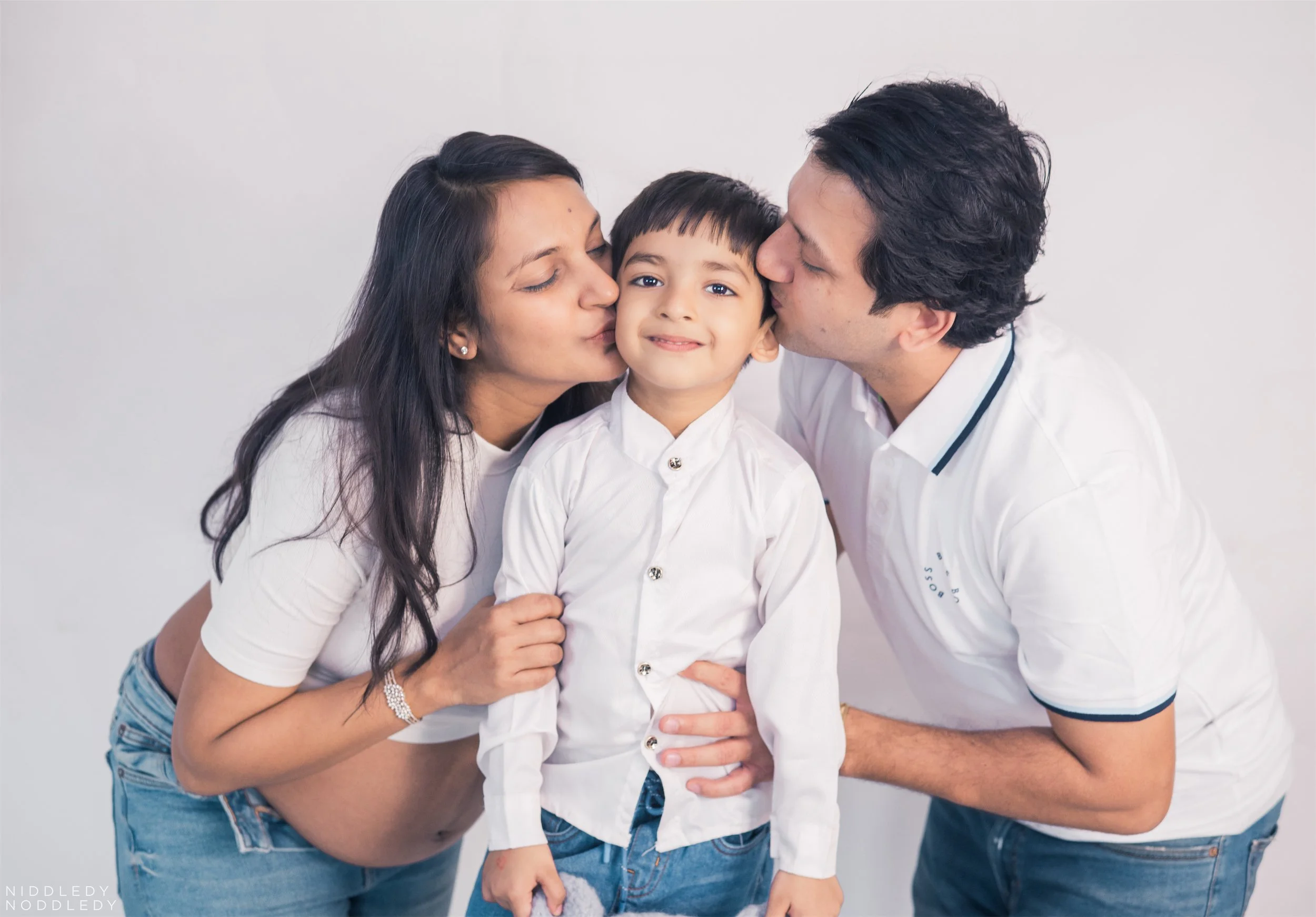 Hunshu Maternity Photoshoot ❤ NiddledyNoddledy.com ~ Bumps to Babies Photography, Kolkata - 09.jpg