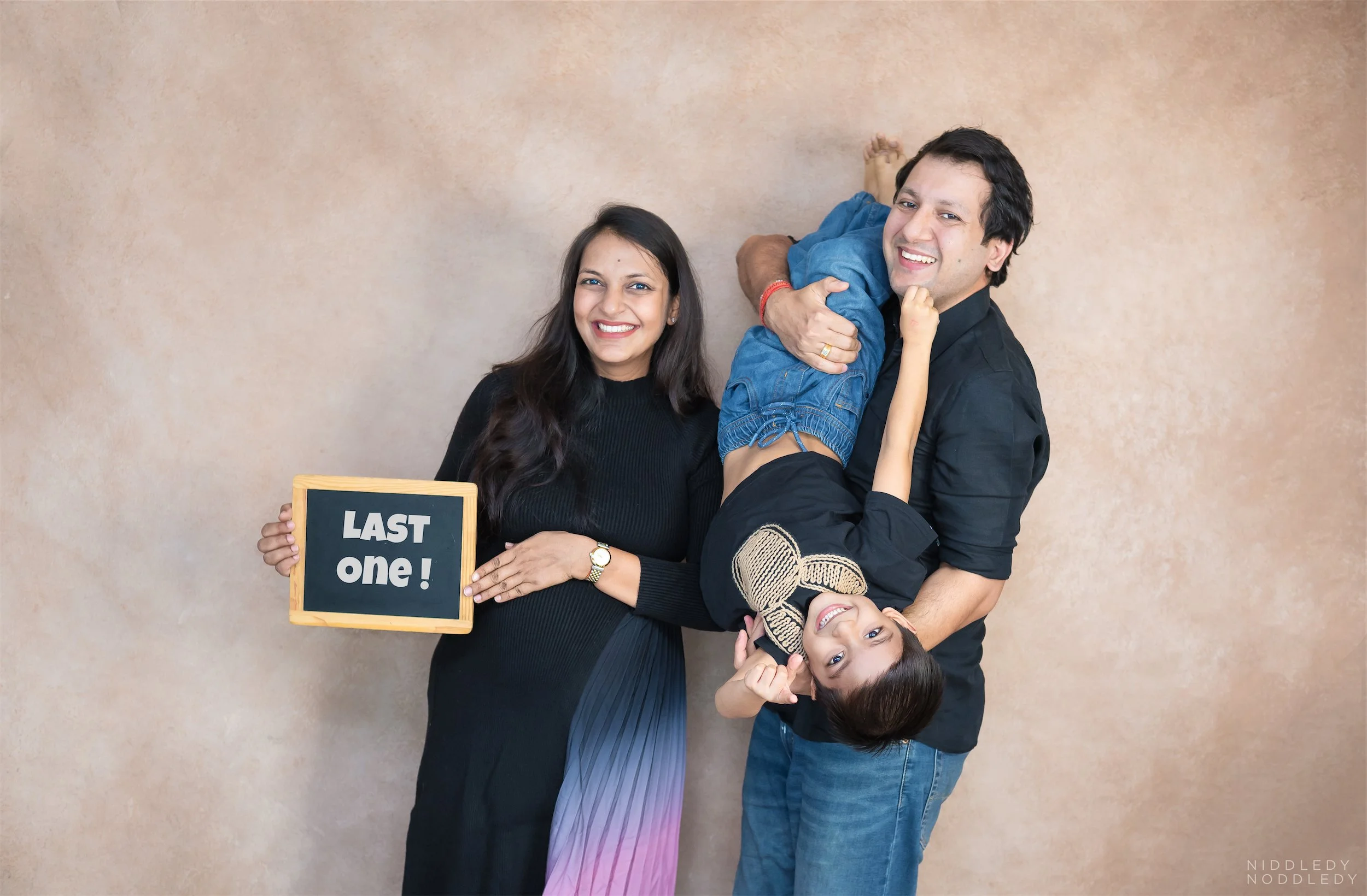 Hunshu Maternity Photoshoot ❤ NiddledyNoddledy.com ~ Bumps to Babies Photography, Kolkata - 04.jpg