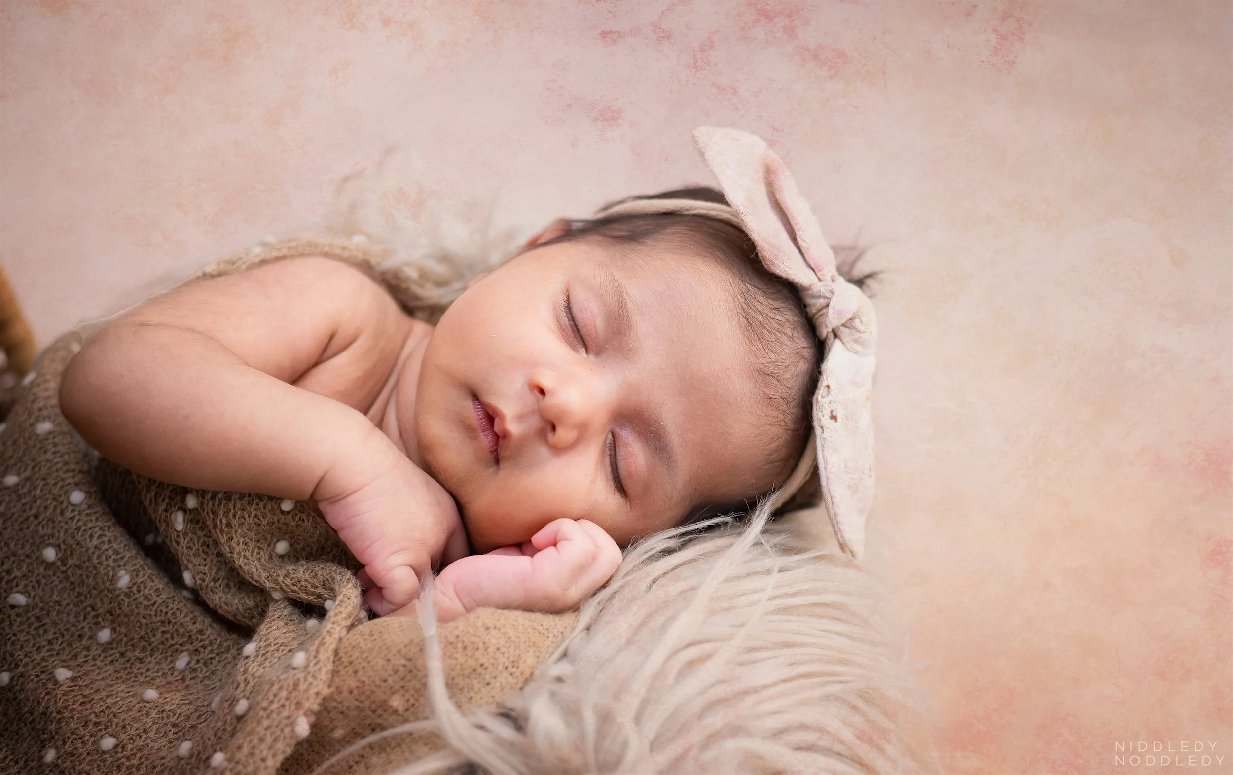 Radhika Newborn Baby Photoshoot ❤ NiddledyNoddledy.com ~ Bumps to Babies Photography, Kolkata - 06.jpg