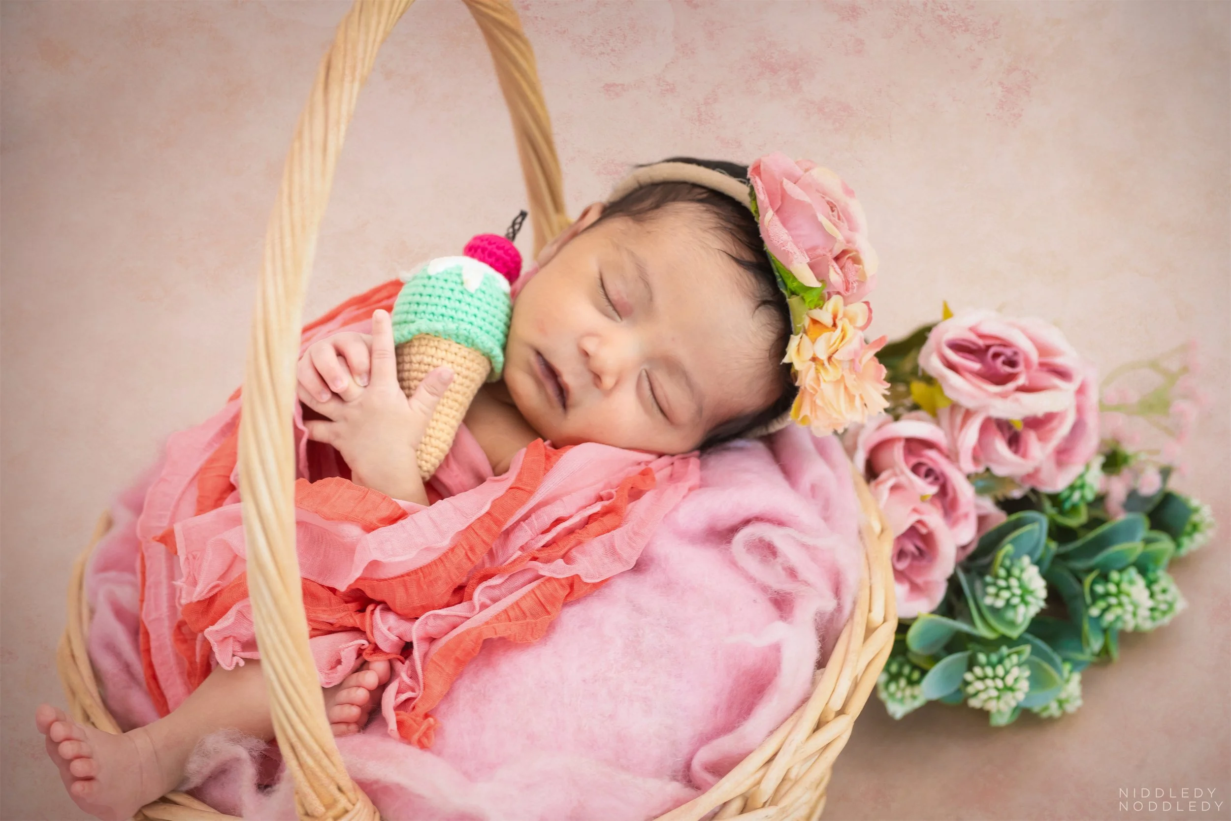 Kumi Newborn Baby Photoshoot ❤ NiddledyNoddledy.com ~ Bumps to Babies Photography, Kolkata - 11 .jpg