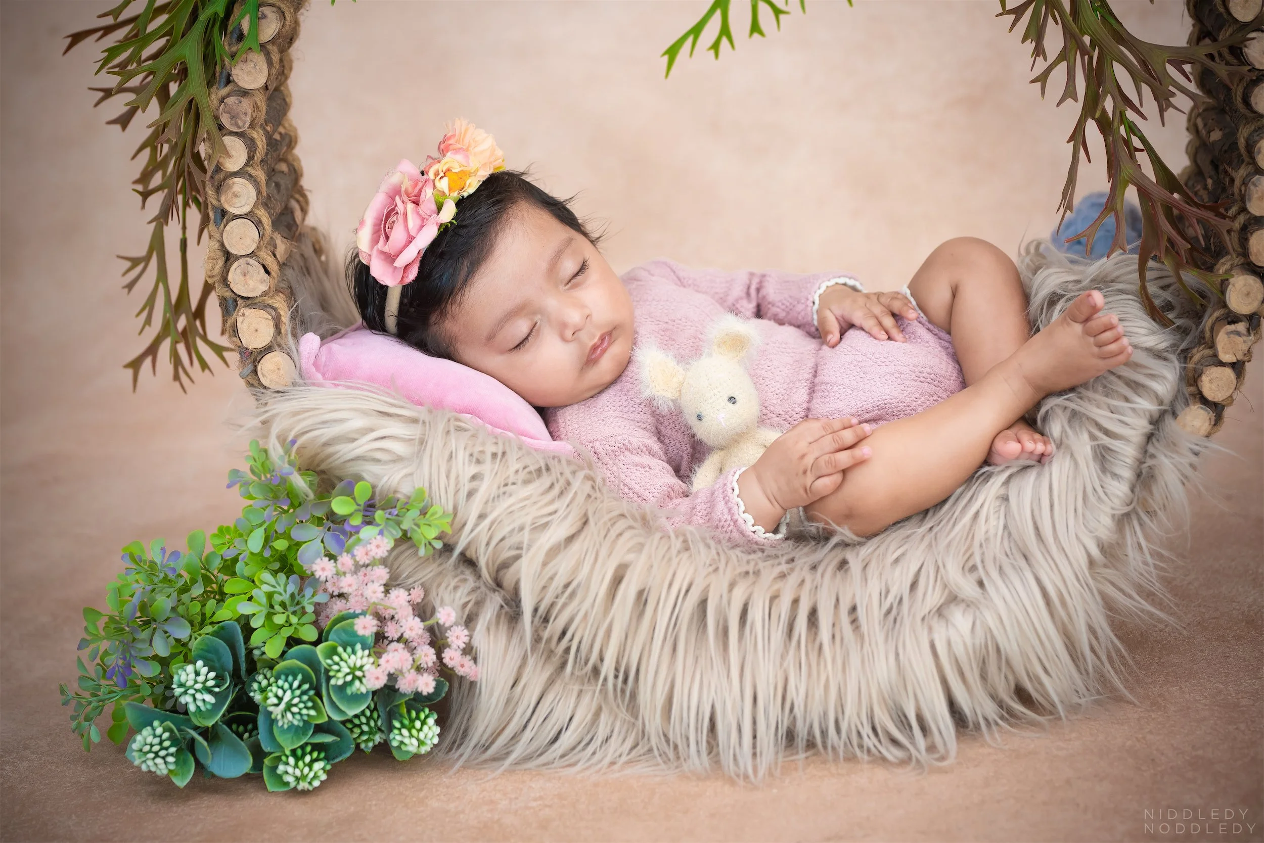 Aadhya Newborn Baby Photoshoot ❤ NiddledyNoddledy.com ~ Bumps to Babies Photography, Kolkata - 04.jpg