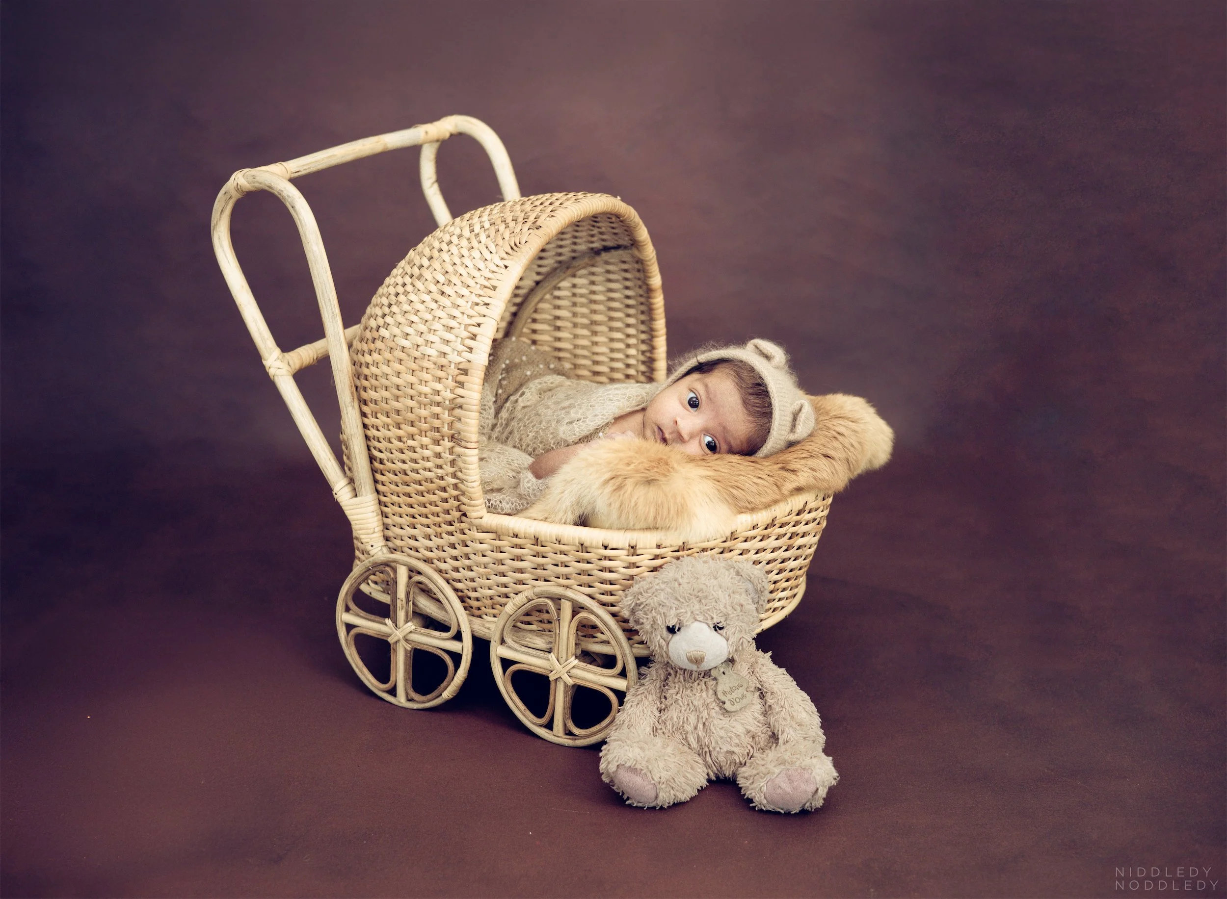 Archishaa Newborn Baby Photoshoot ❤ NiddledyNoddledy.com ~ Bumps to Babies Photography, Kolkata - 03.jpg