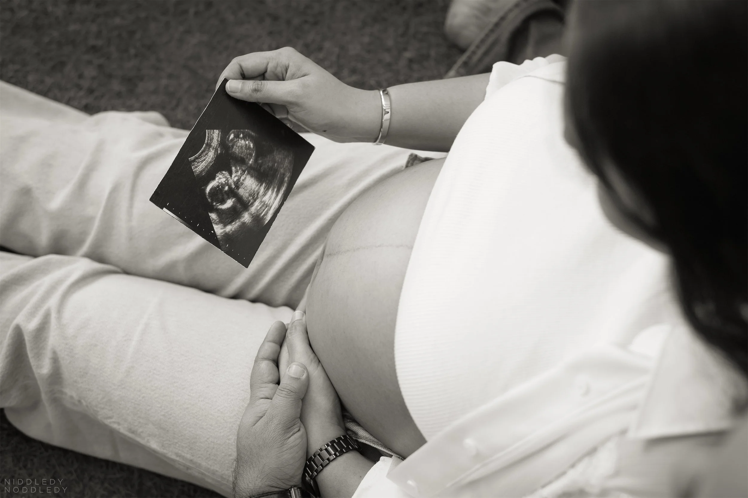 Amrita Maternity Photoshoot ❤ NiddledyNoddledy.com ~ Bumps to Babies Photography, Kolkata - 07.jpg