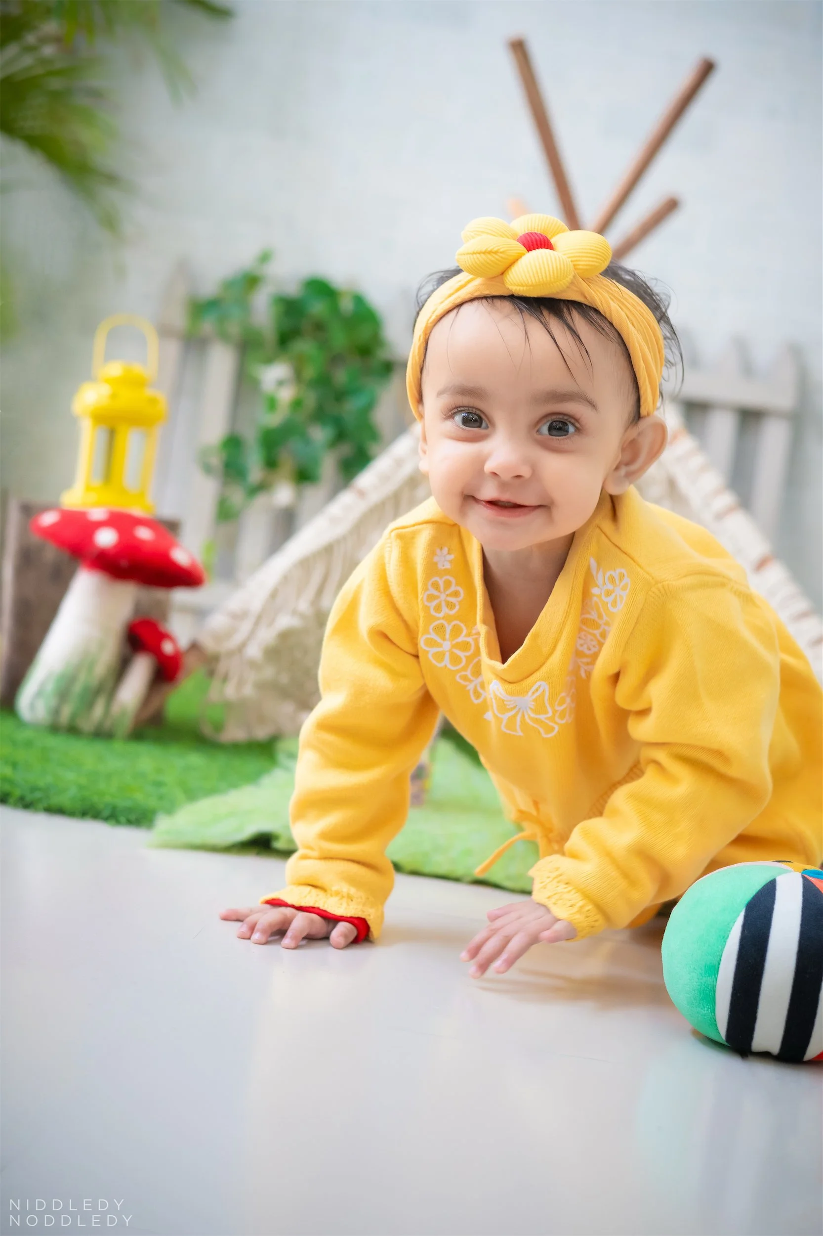 Bhavyaa Baby Photoshoot ❤ NiddledyNoddledy.com ~ Bumps to Babies Photography, Kolkata - 11.jpg