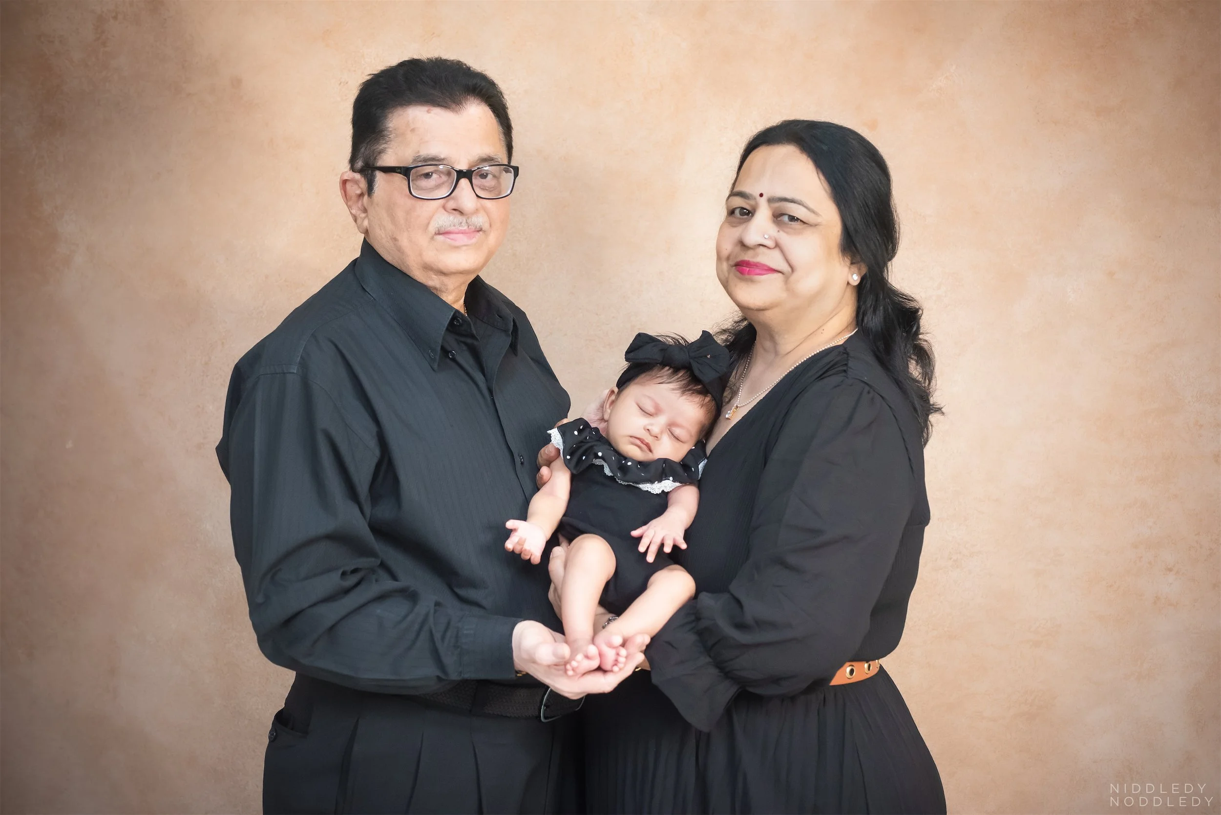 Ariha Newborn Baby Photoshoot ❤ NiddledyNoddledy.com ~ Bumps to Babies Photography, Kolkata - 14.jpg
